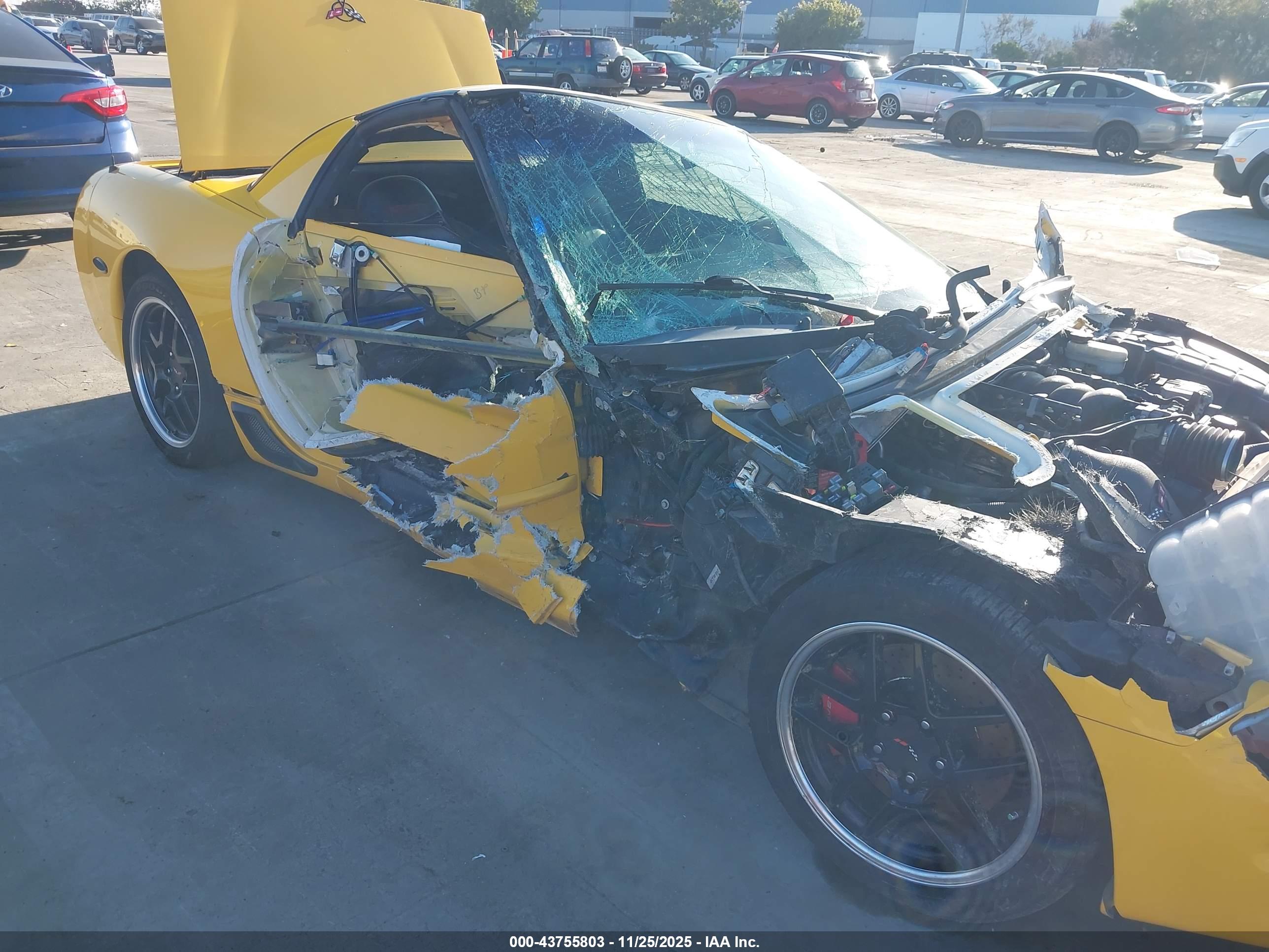 CHEVROLET CORVETTE image 6