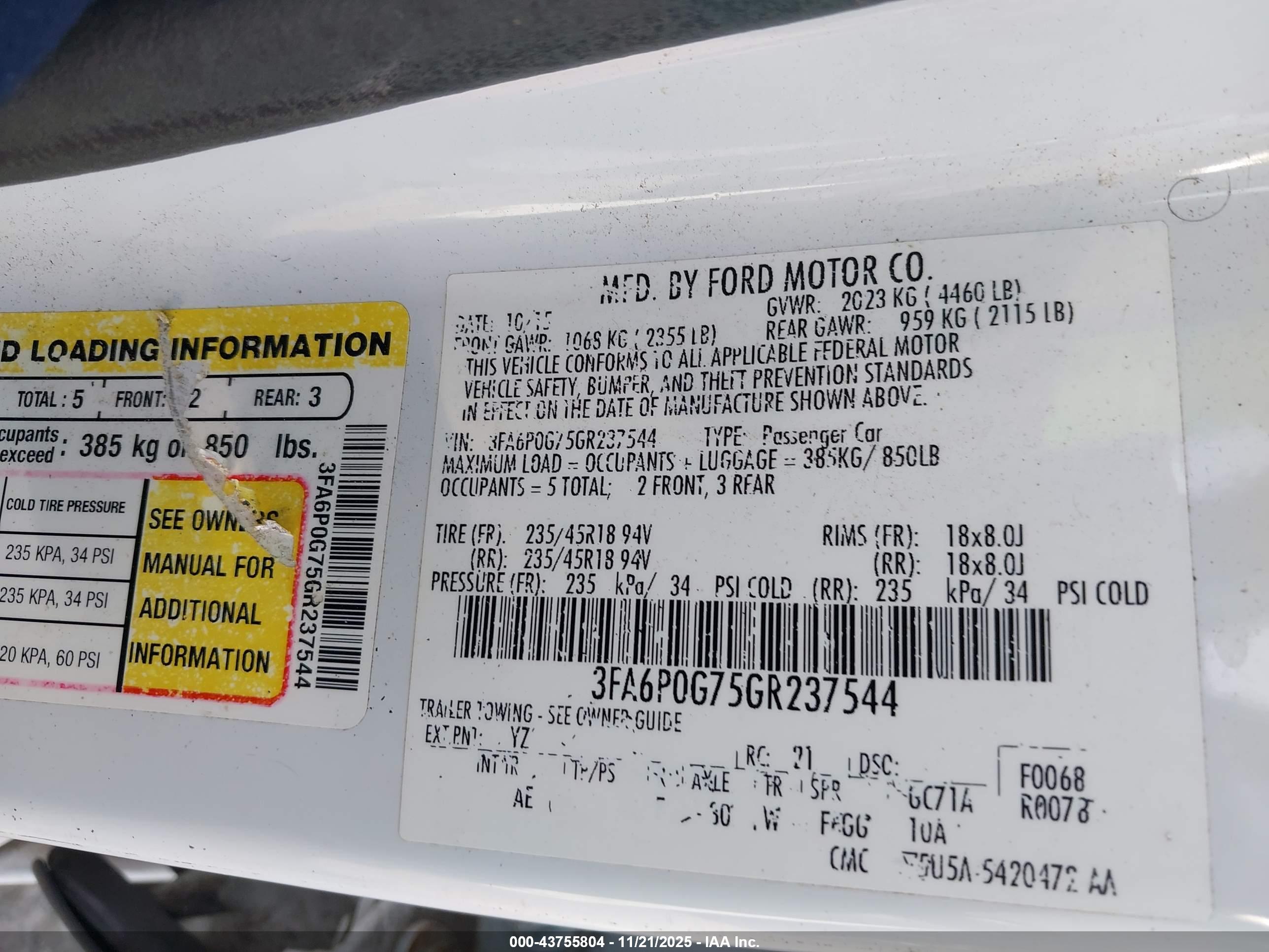 FORD FUSION image 9