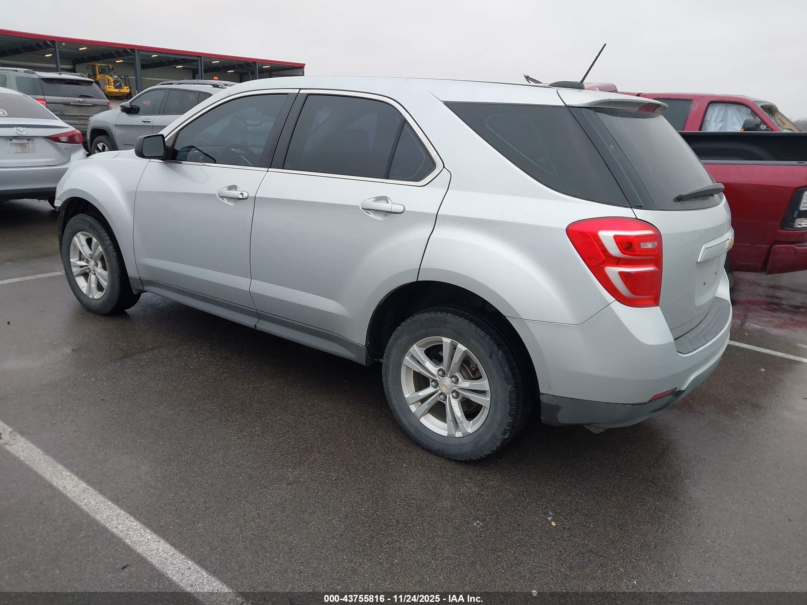 CHEVROLET EQUINOX image 3