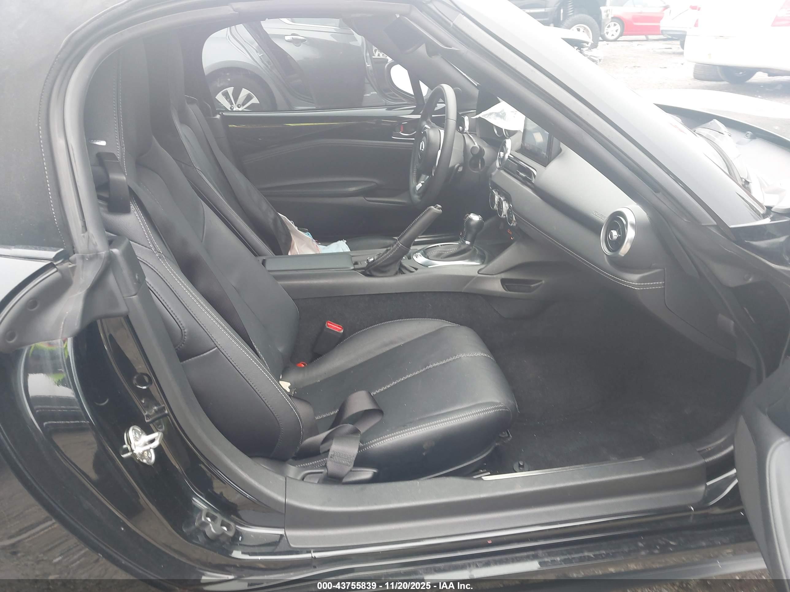MAZDA MX-5 image 5