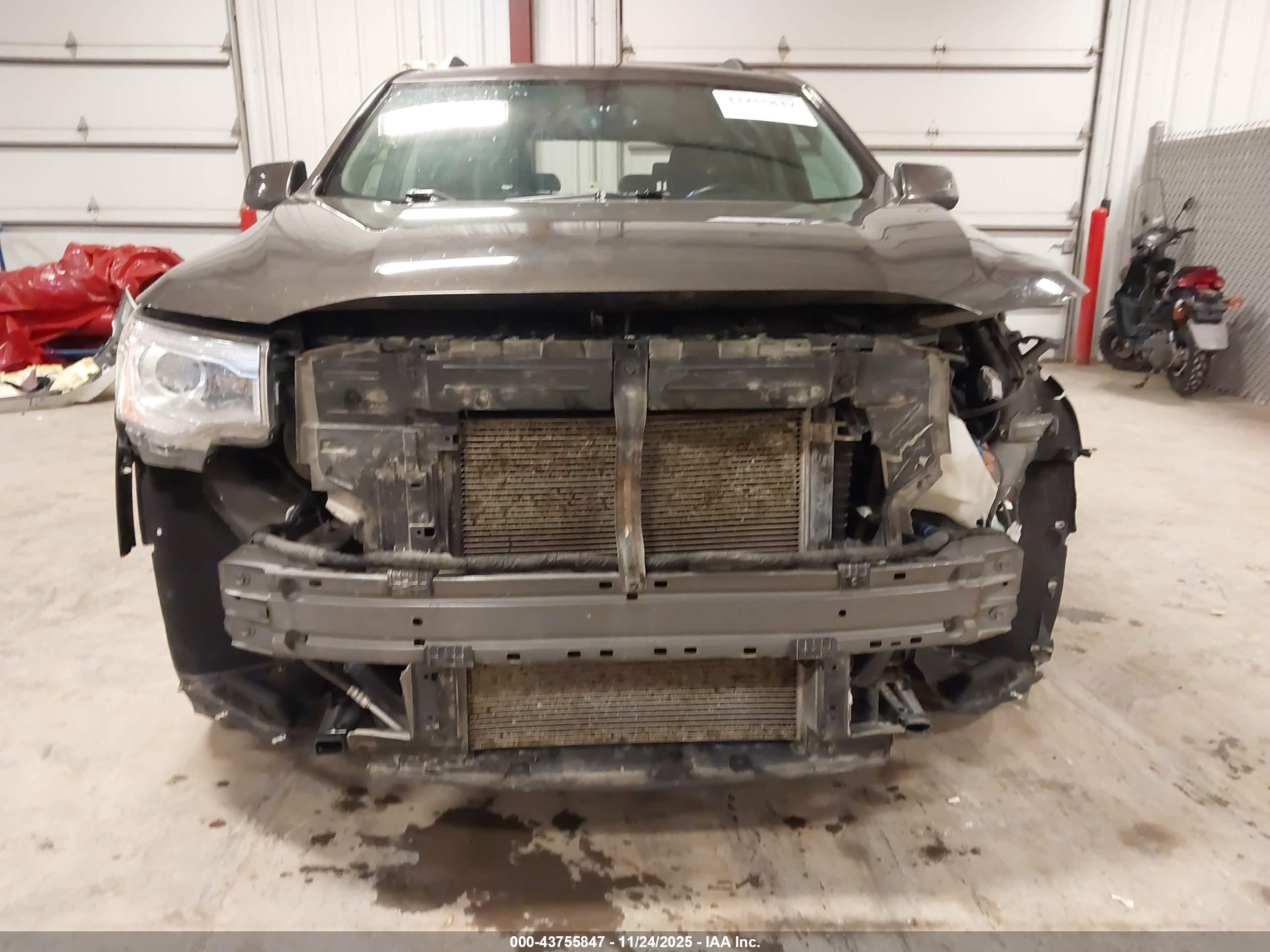 GMC ACADIA image 6