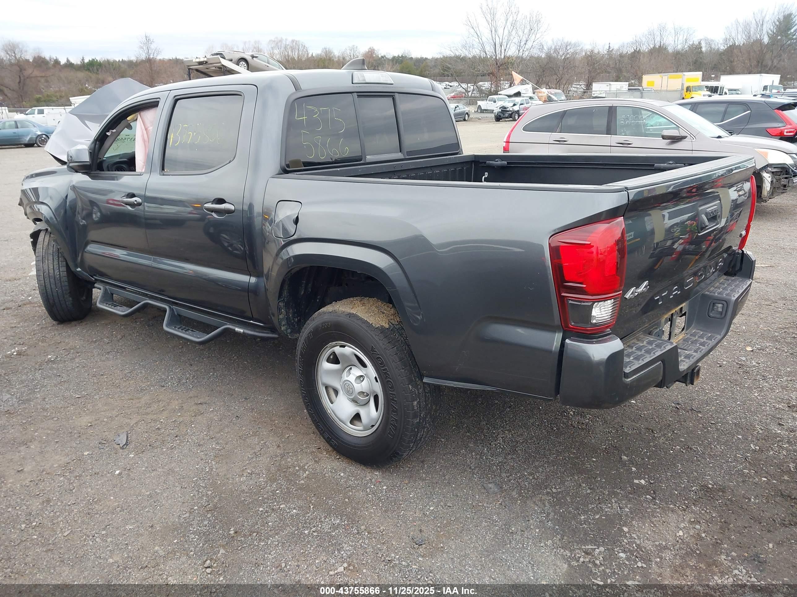 TOYOTA TACOMA image 3