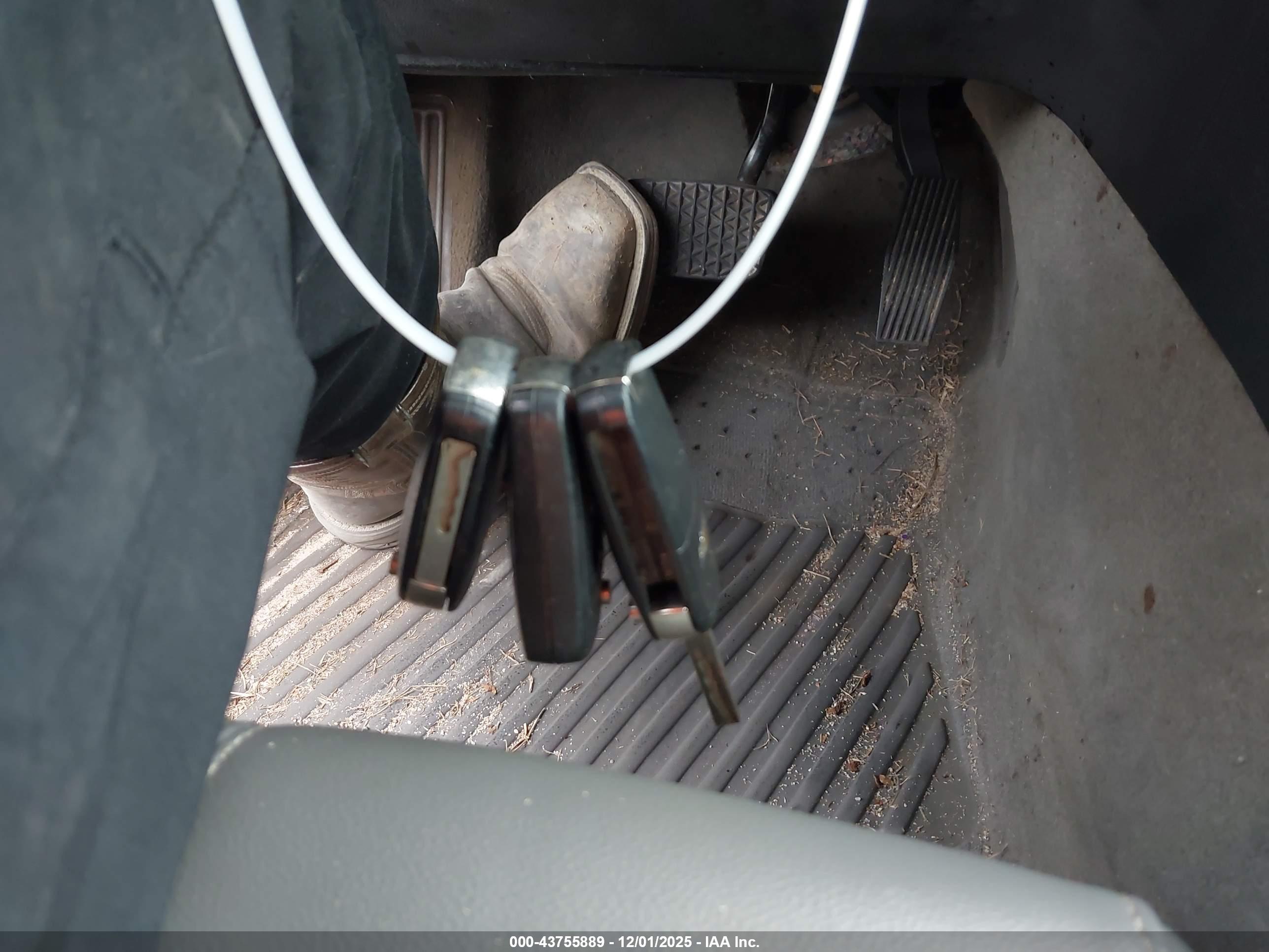 CHEVROLET IMPALA image 11