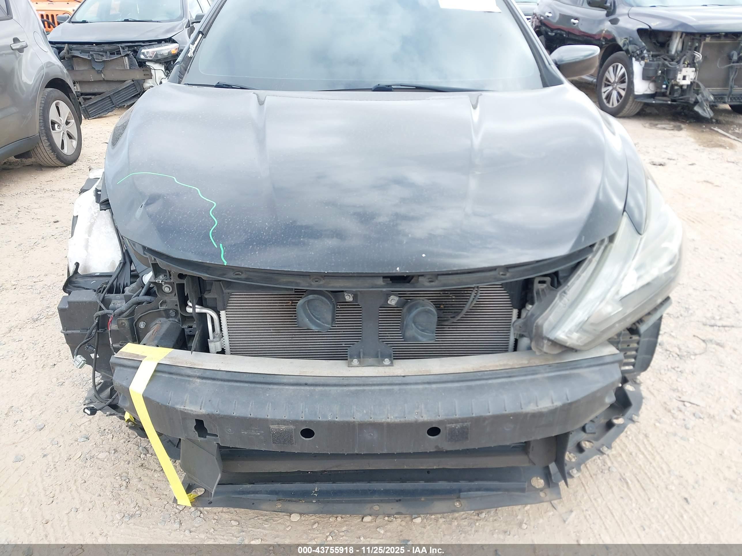 NISSAN ALTIMA image 6