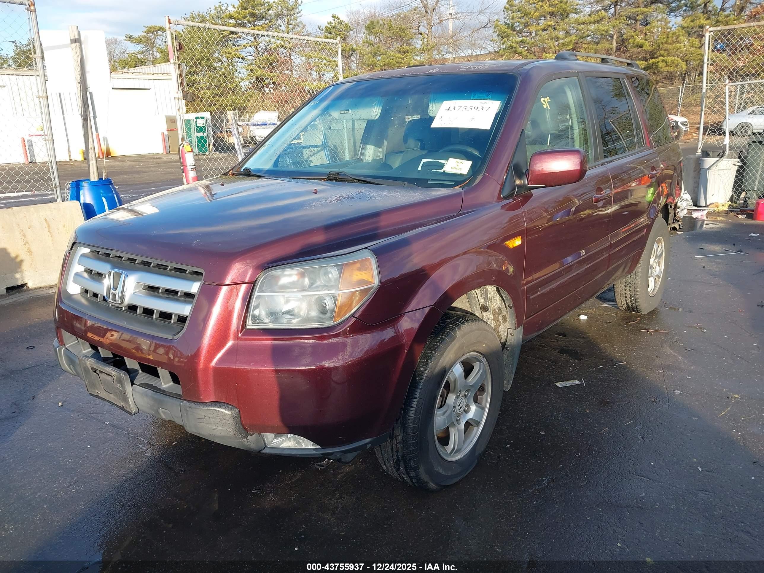 HONDA PILOT image 2