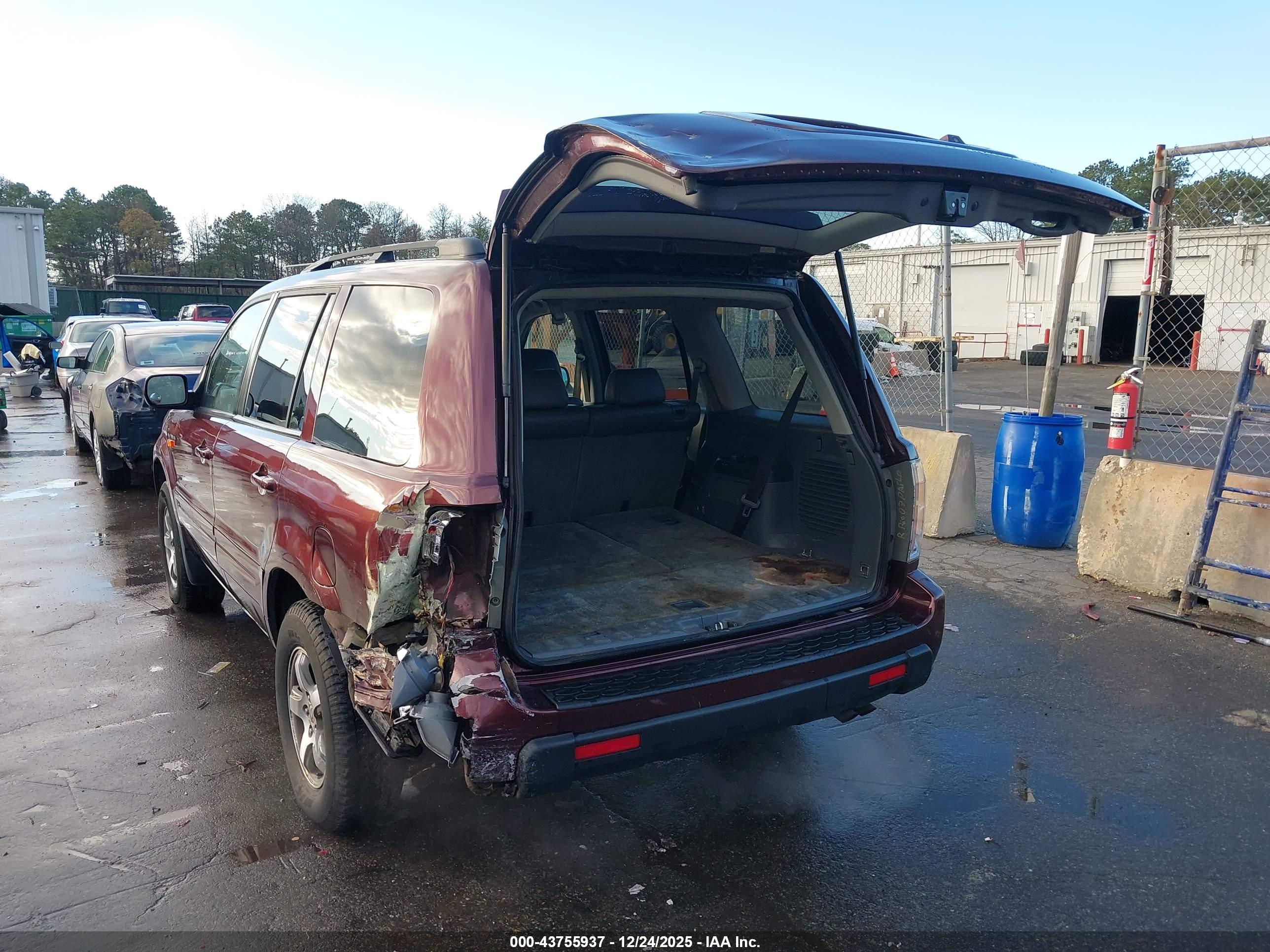 HONDA PILOT image 3