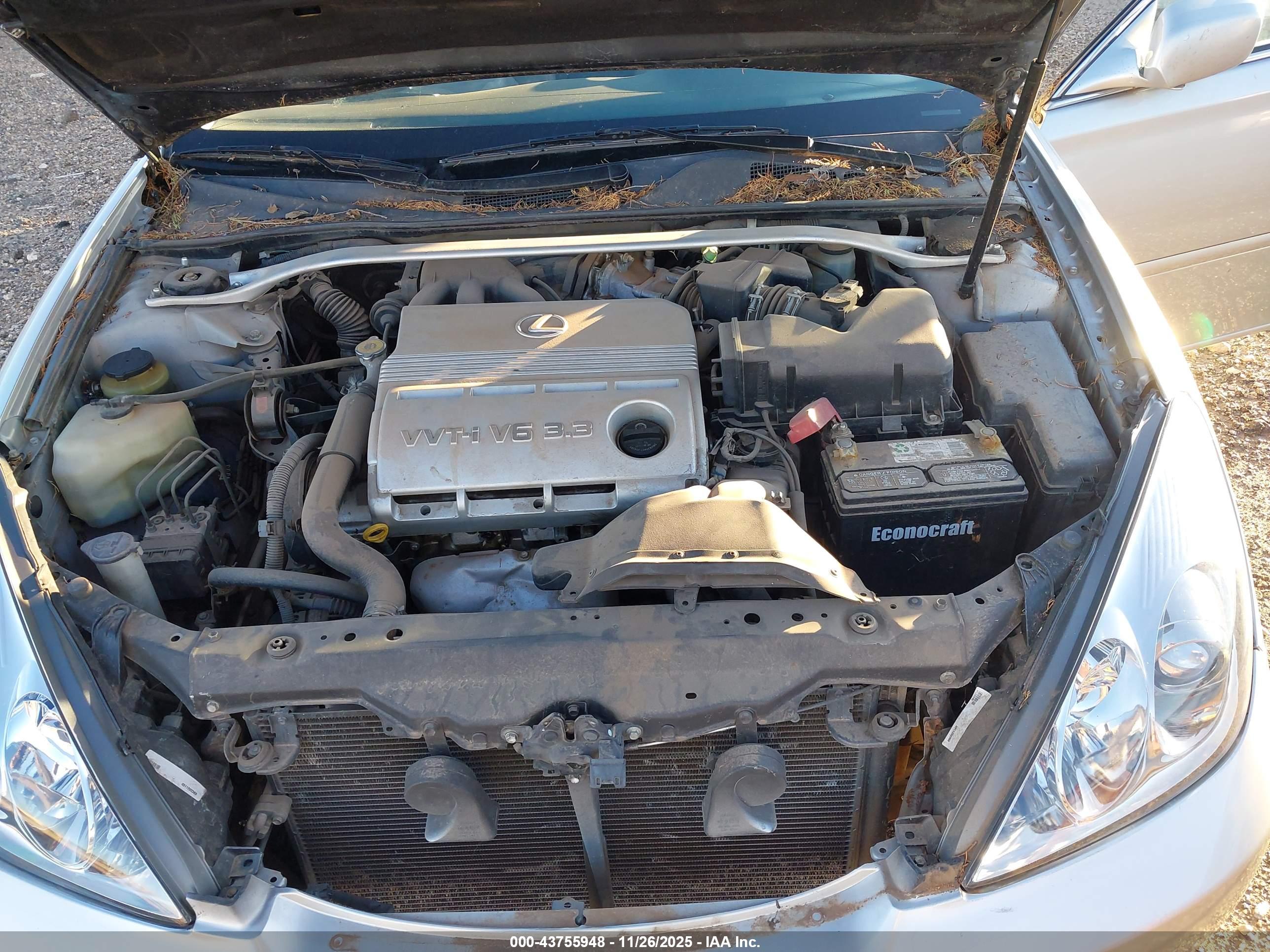 LEXUS ES image 10