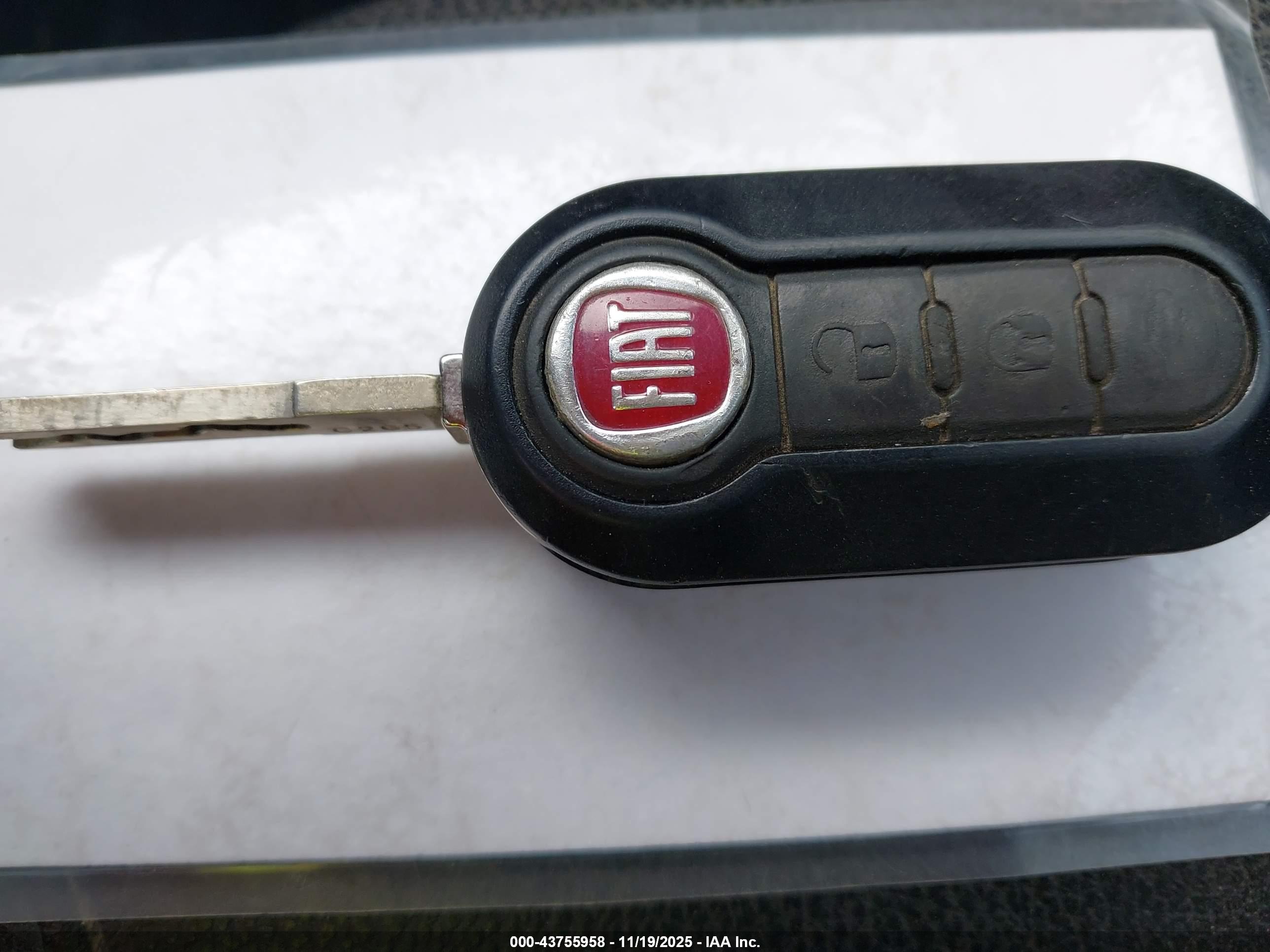 FIAT 500 image 11