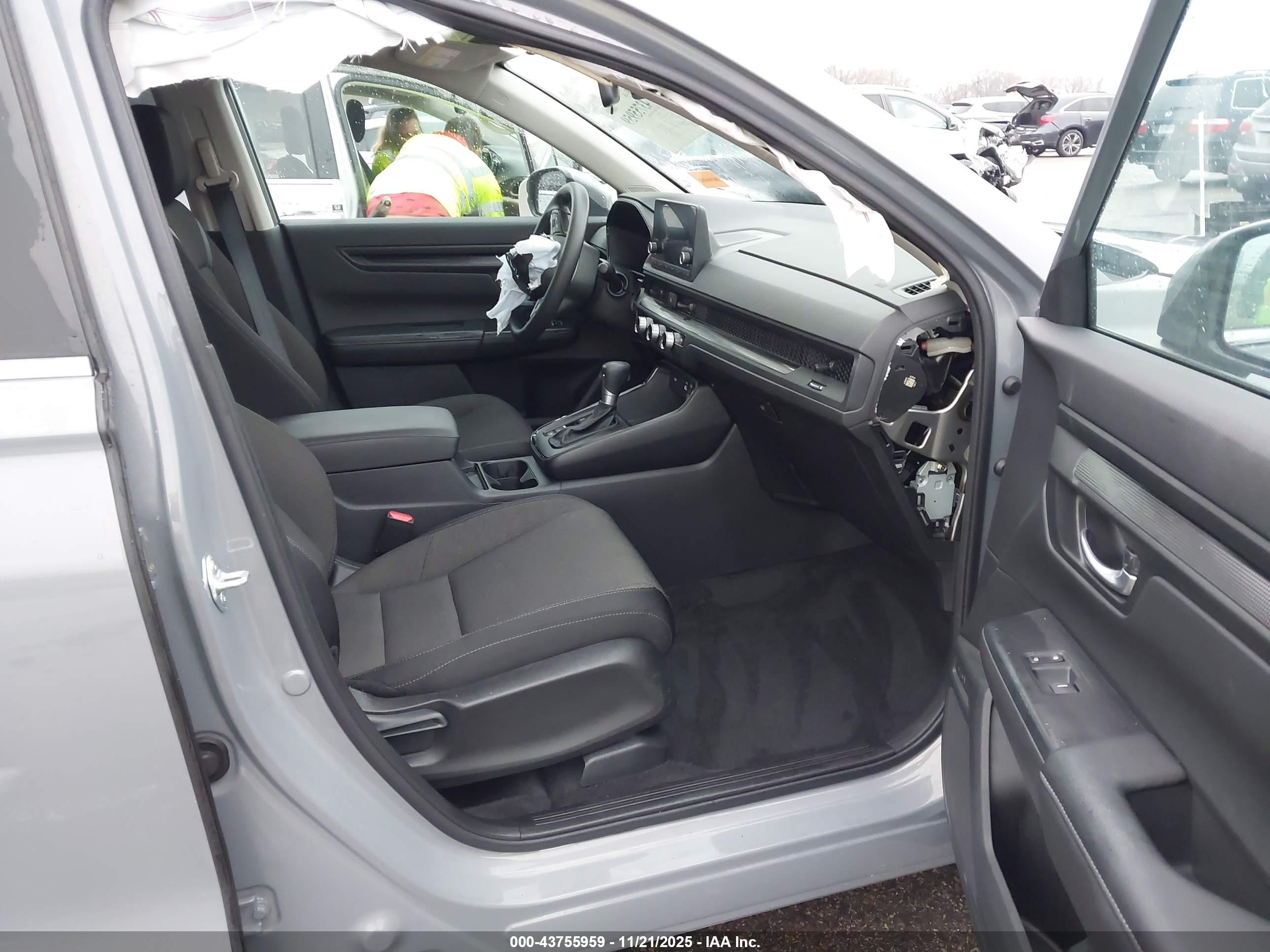 HONDA CR-V image 5