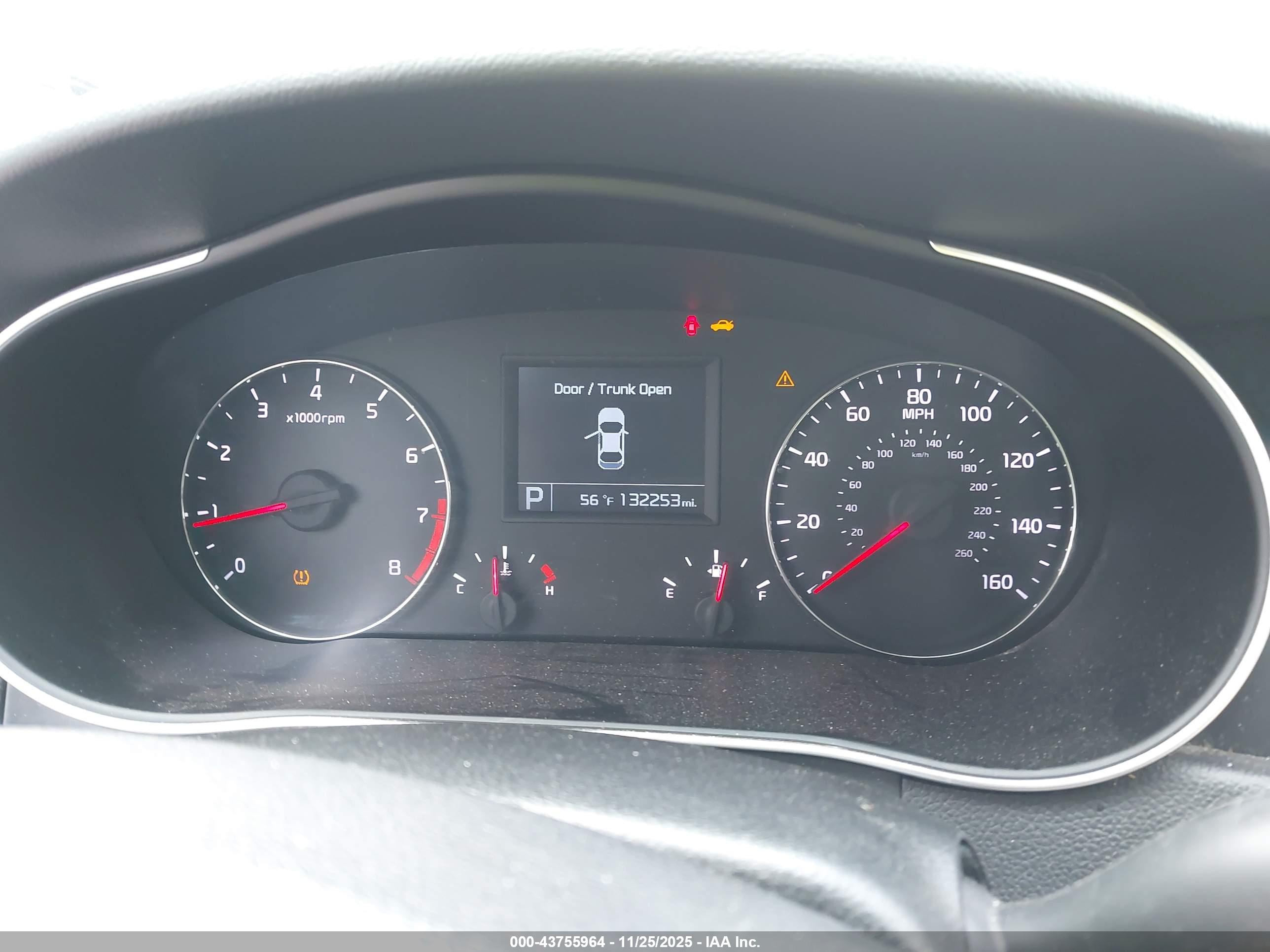 KIA CADENZA image 7