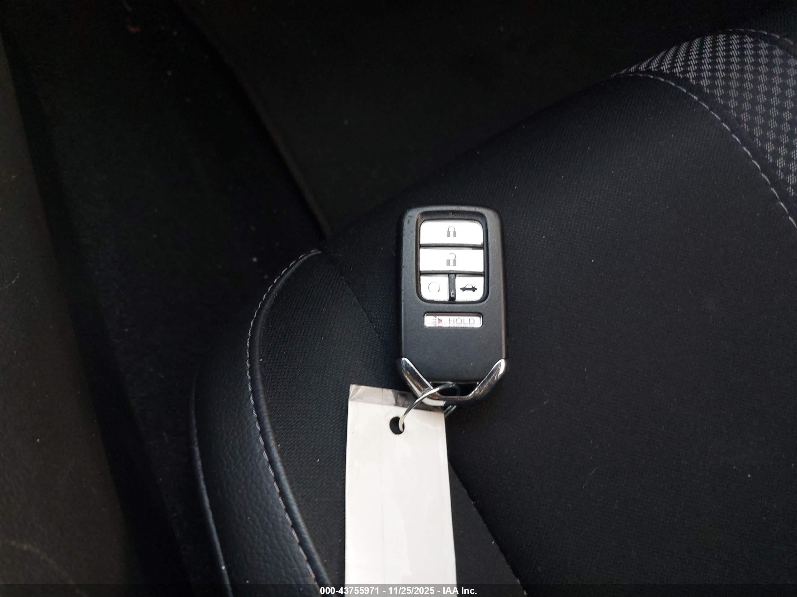 HONDA CIVIC image 11