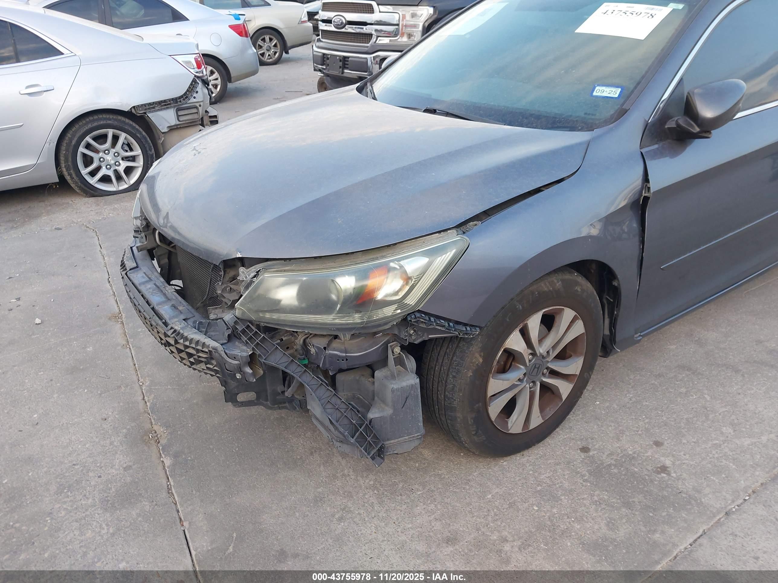HONDA ACCORD image 6