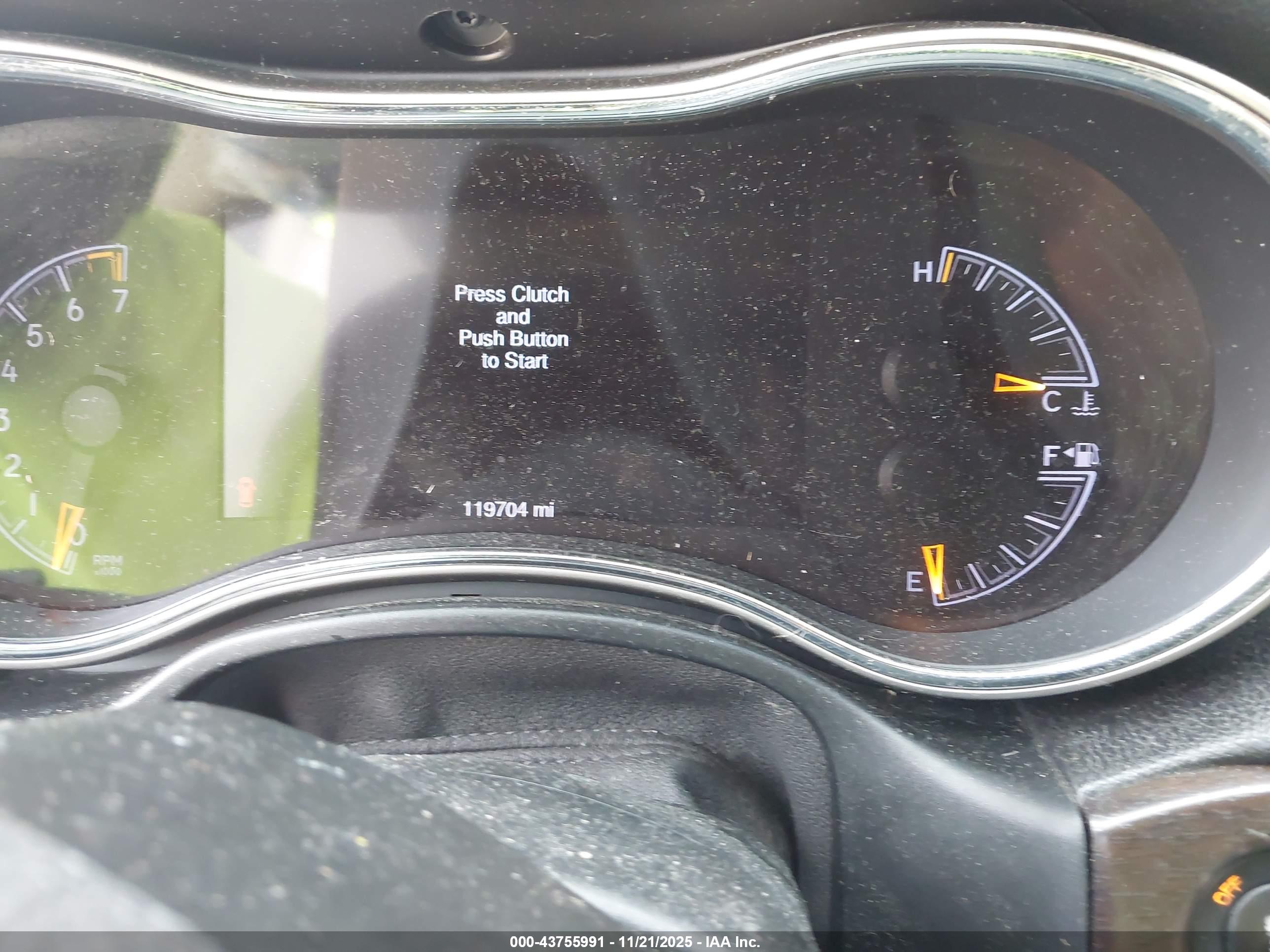 JEEP GRAND image 7