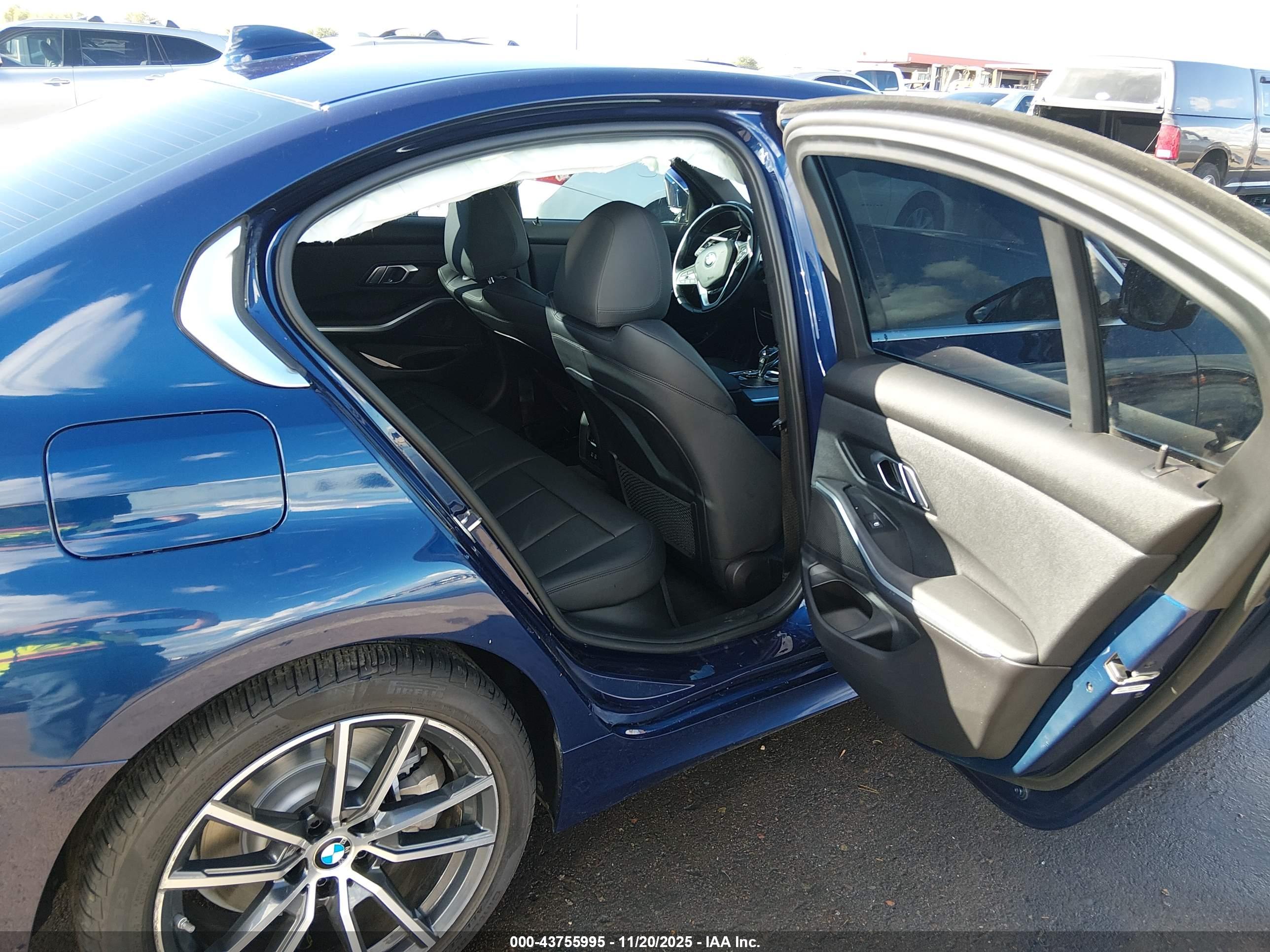 BMW 330I image 8