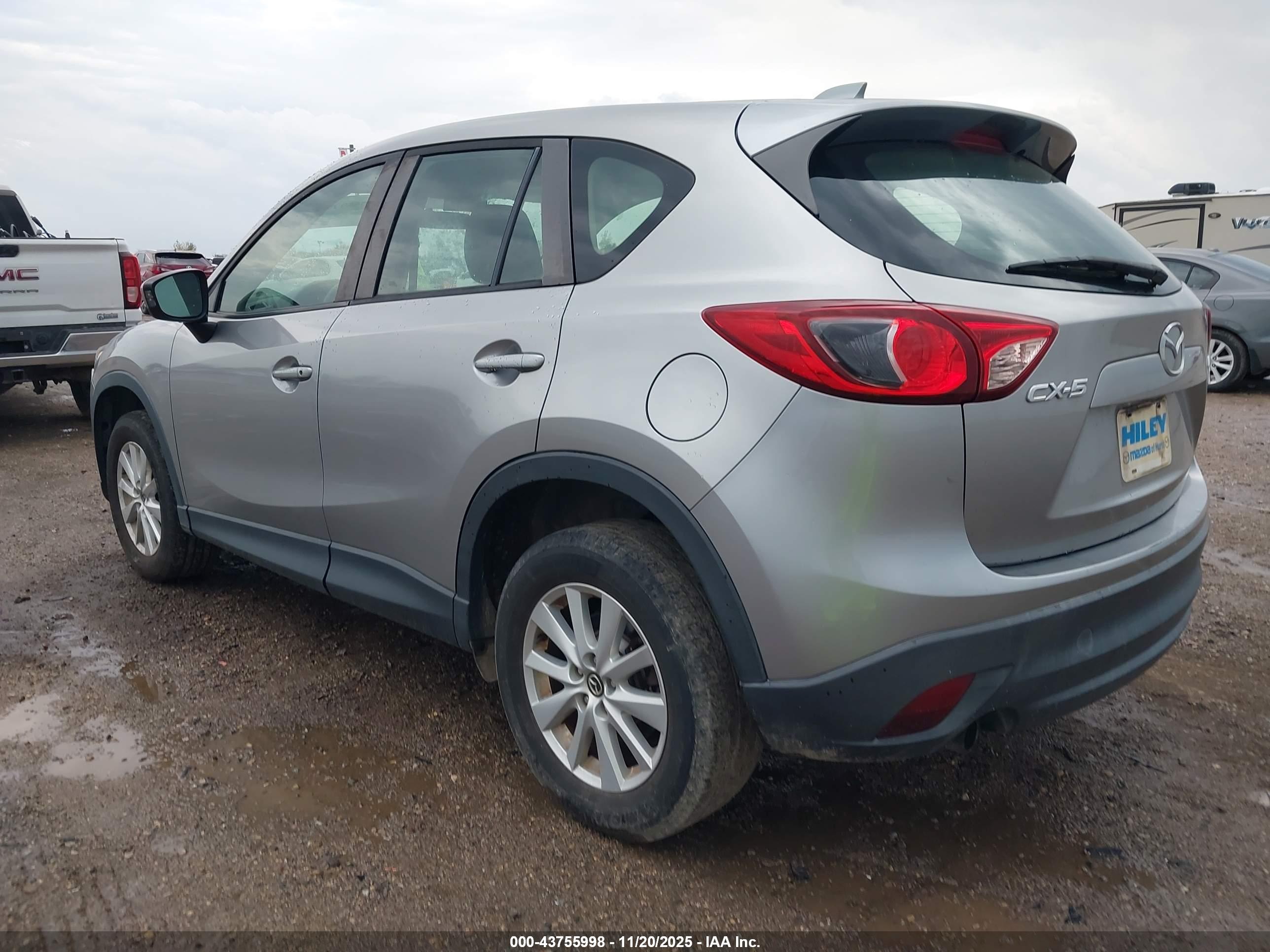 MAZDA CX-5 image 3