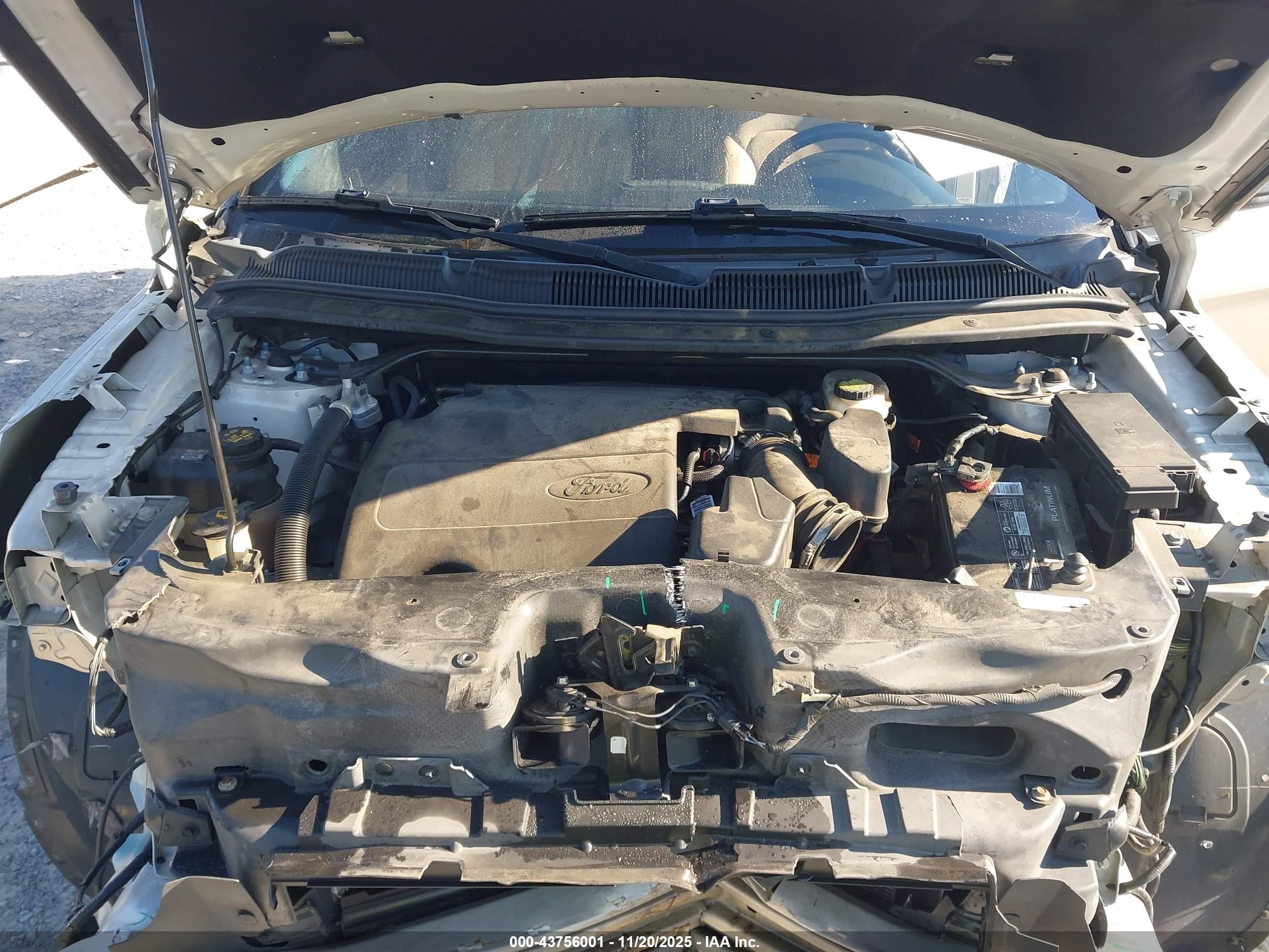 FORD EXPLORER image 10