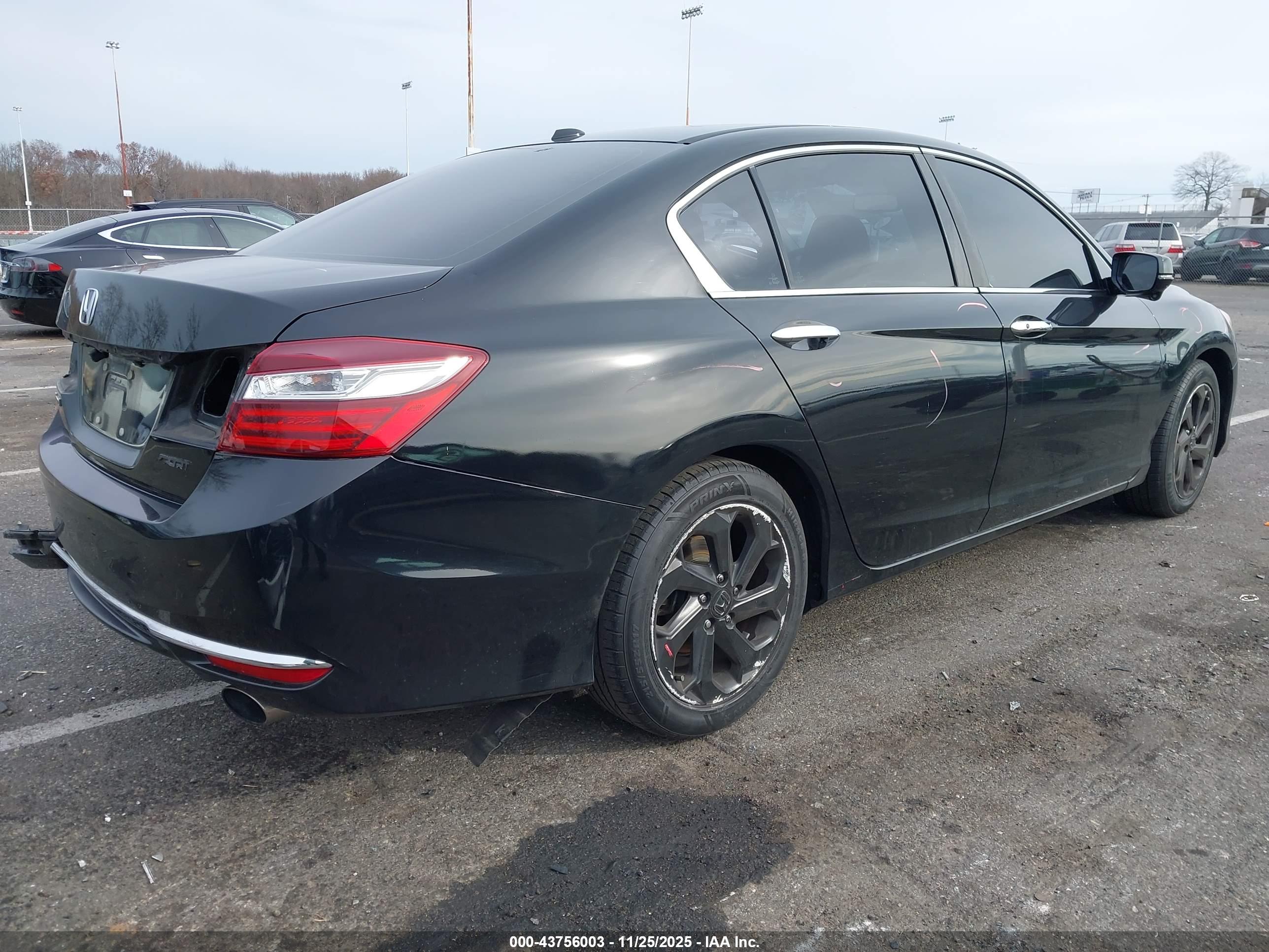 HONDA ACCORD image 4