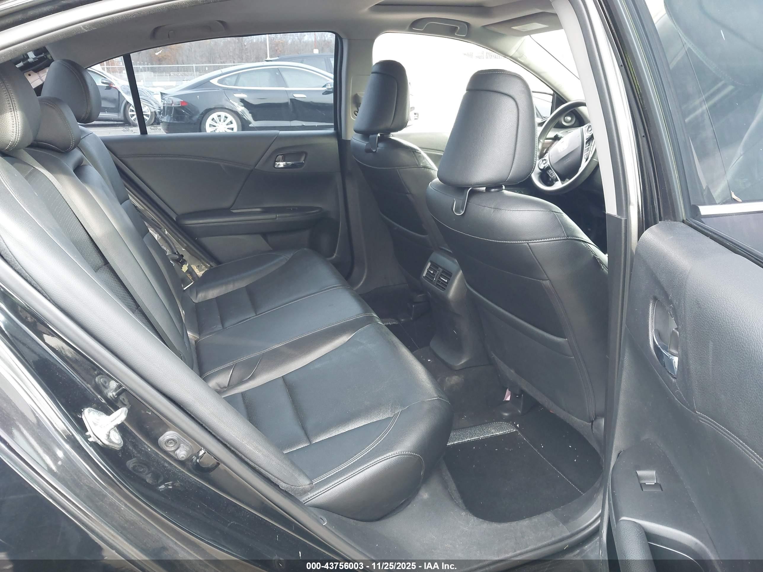 HONDA ACCORD image 8