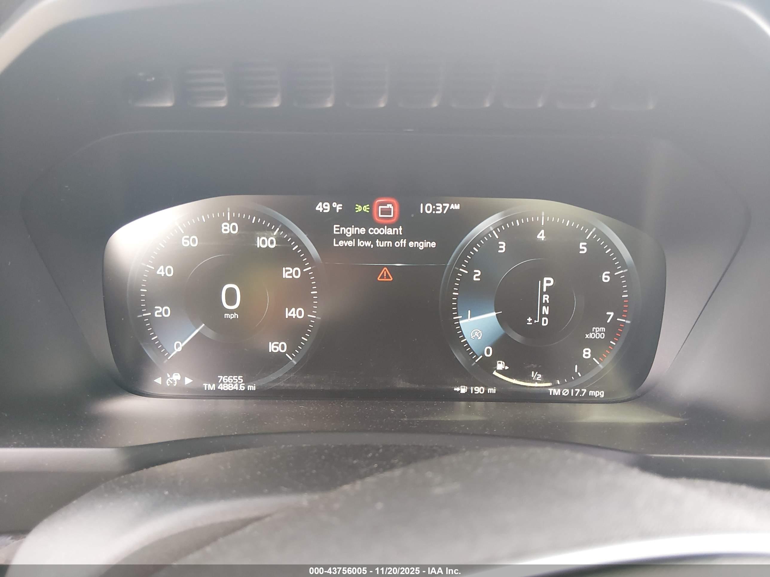 VOLVO XC90 image 7