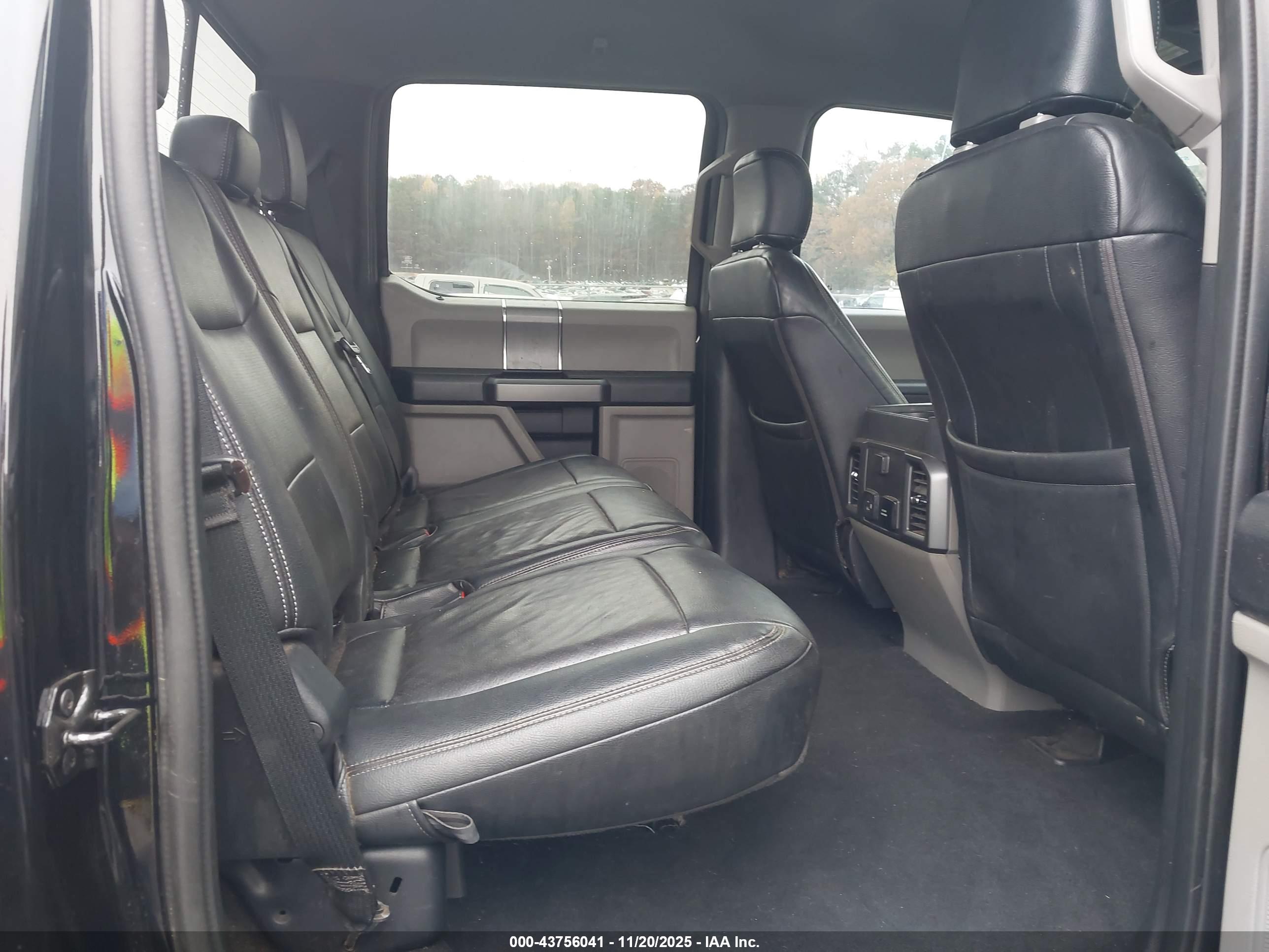 FORD F-250 image 8