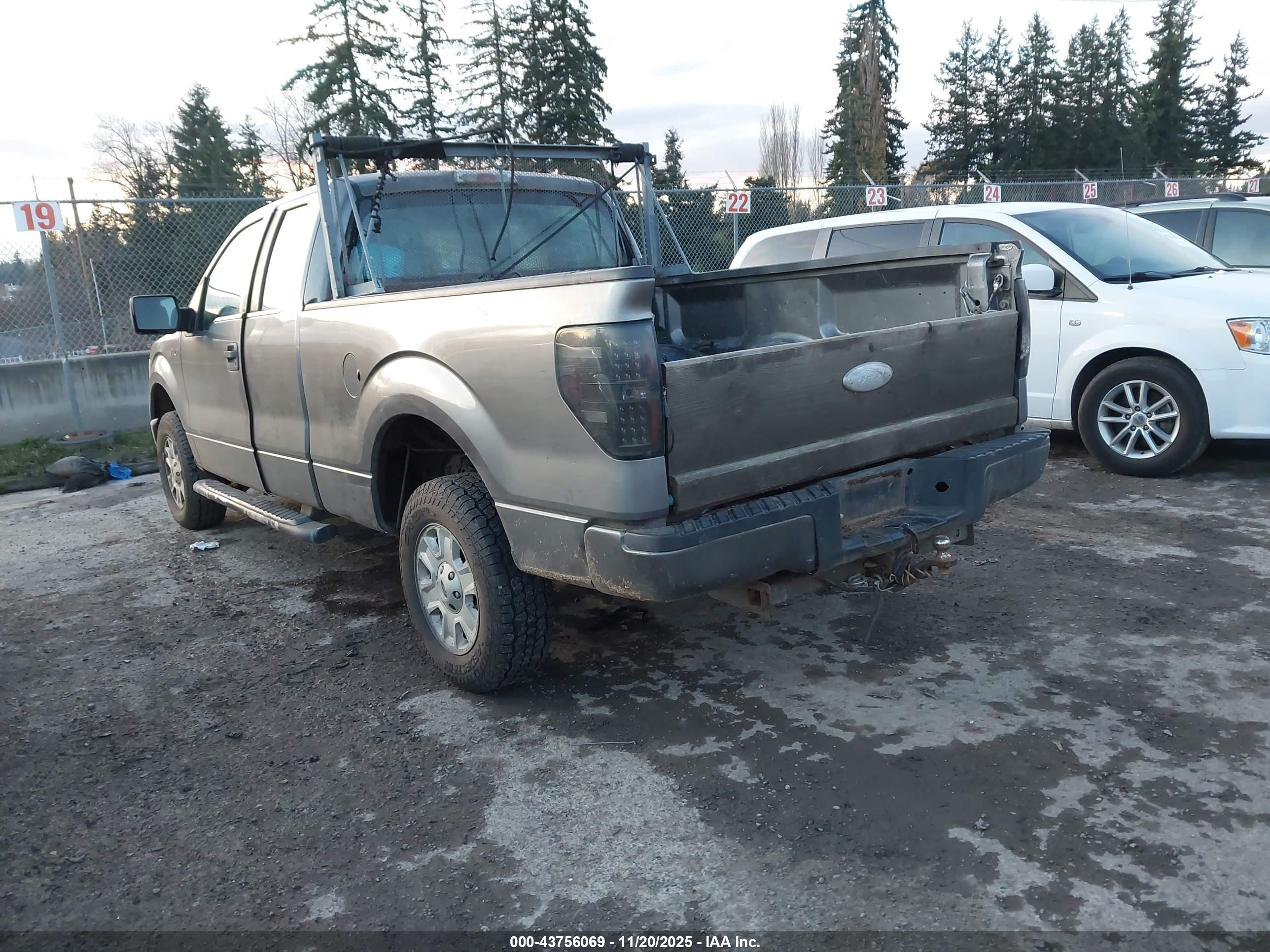 FORD F-150 image 3