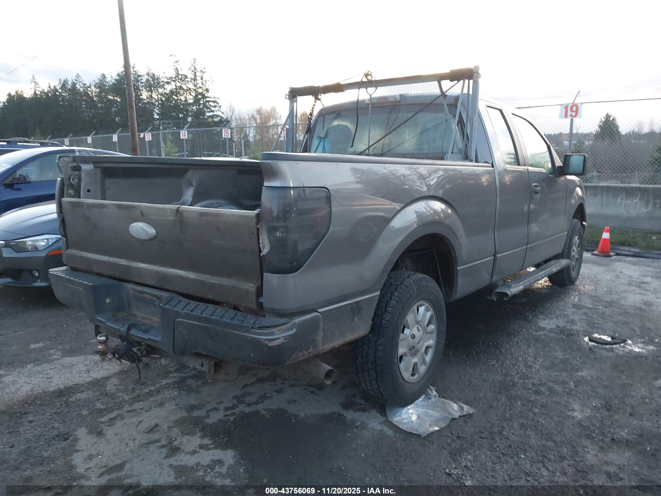 FORD F-150 image 4
