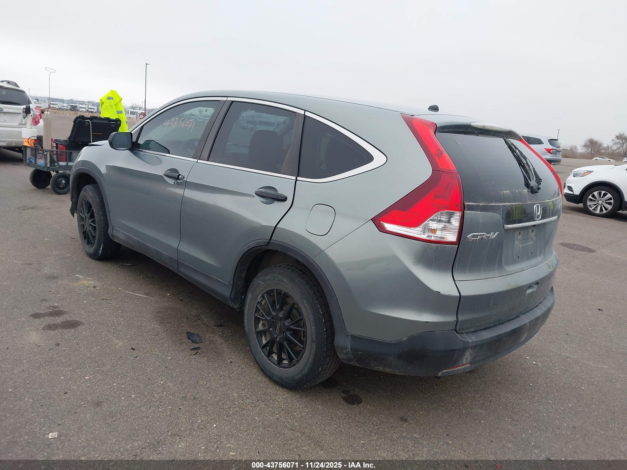 HONDA CR-V image 3