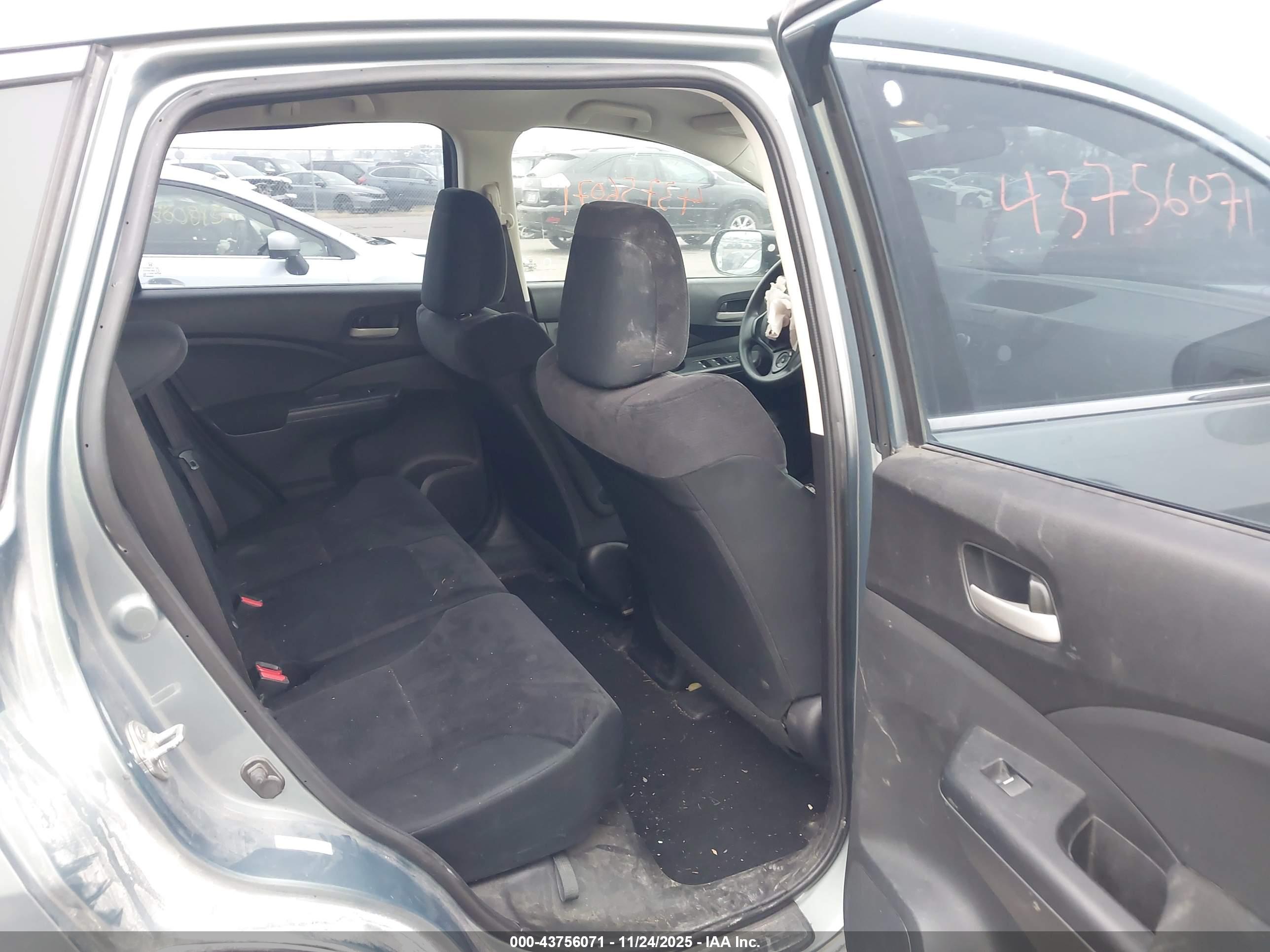 HONDA CR-V image 8
