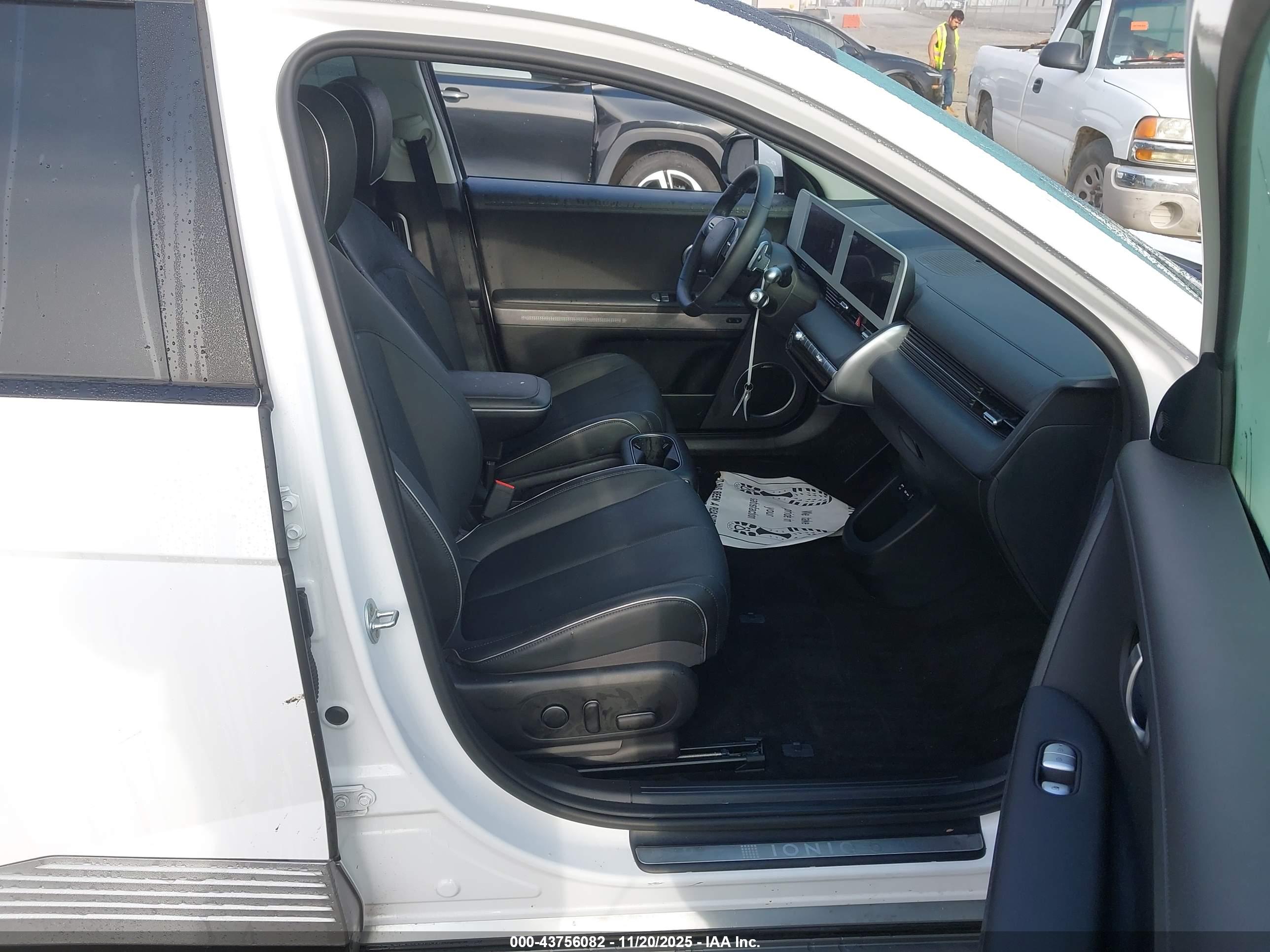 HYUNDAI IONIQ image 5