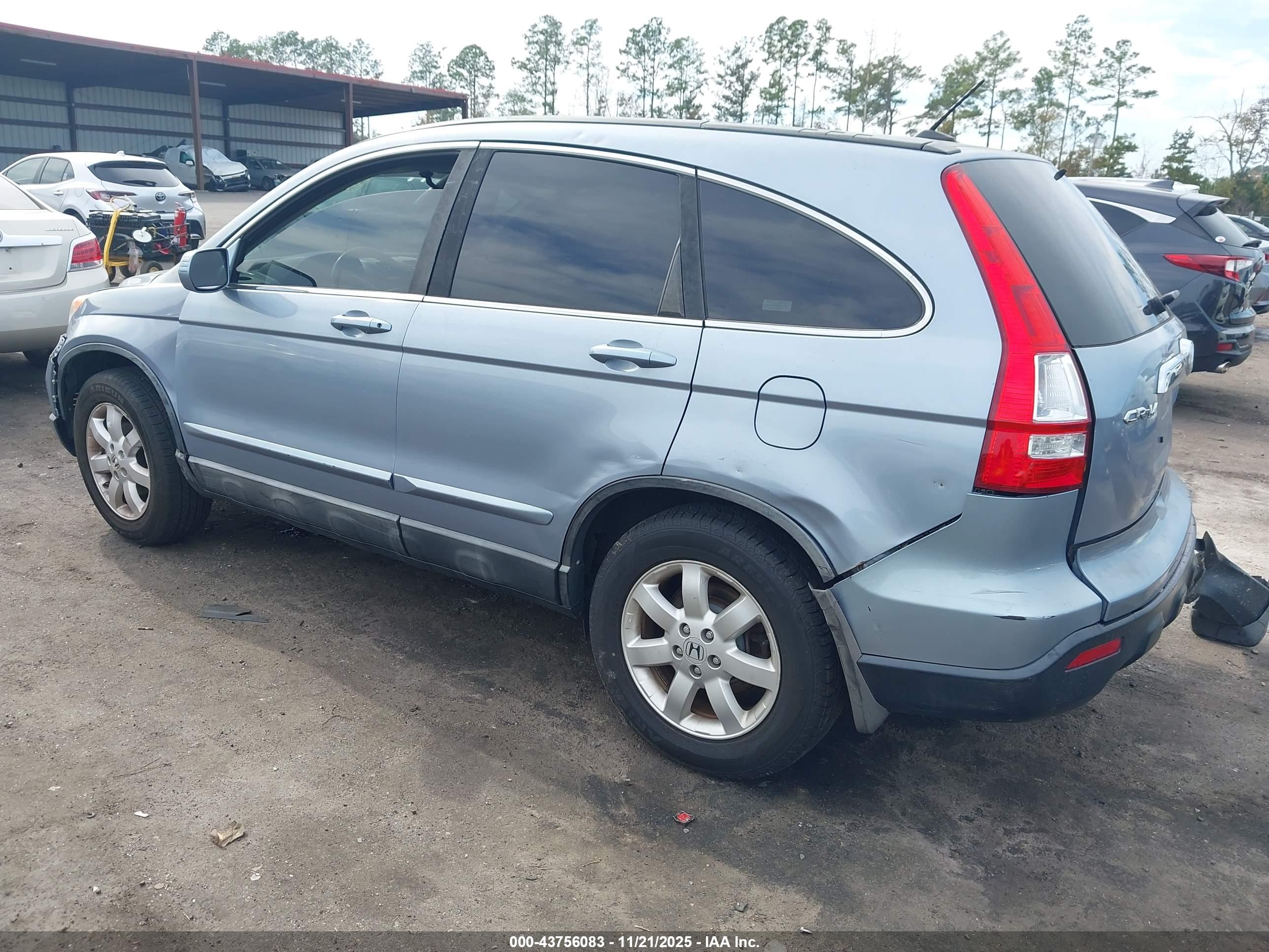 HONDA CR-V image 3