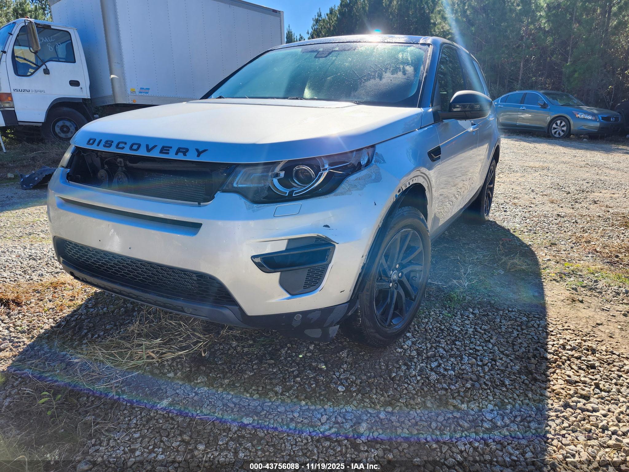 LAND ROVER image 2