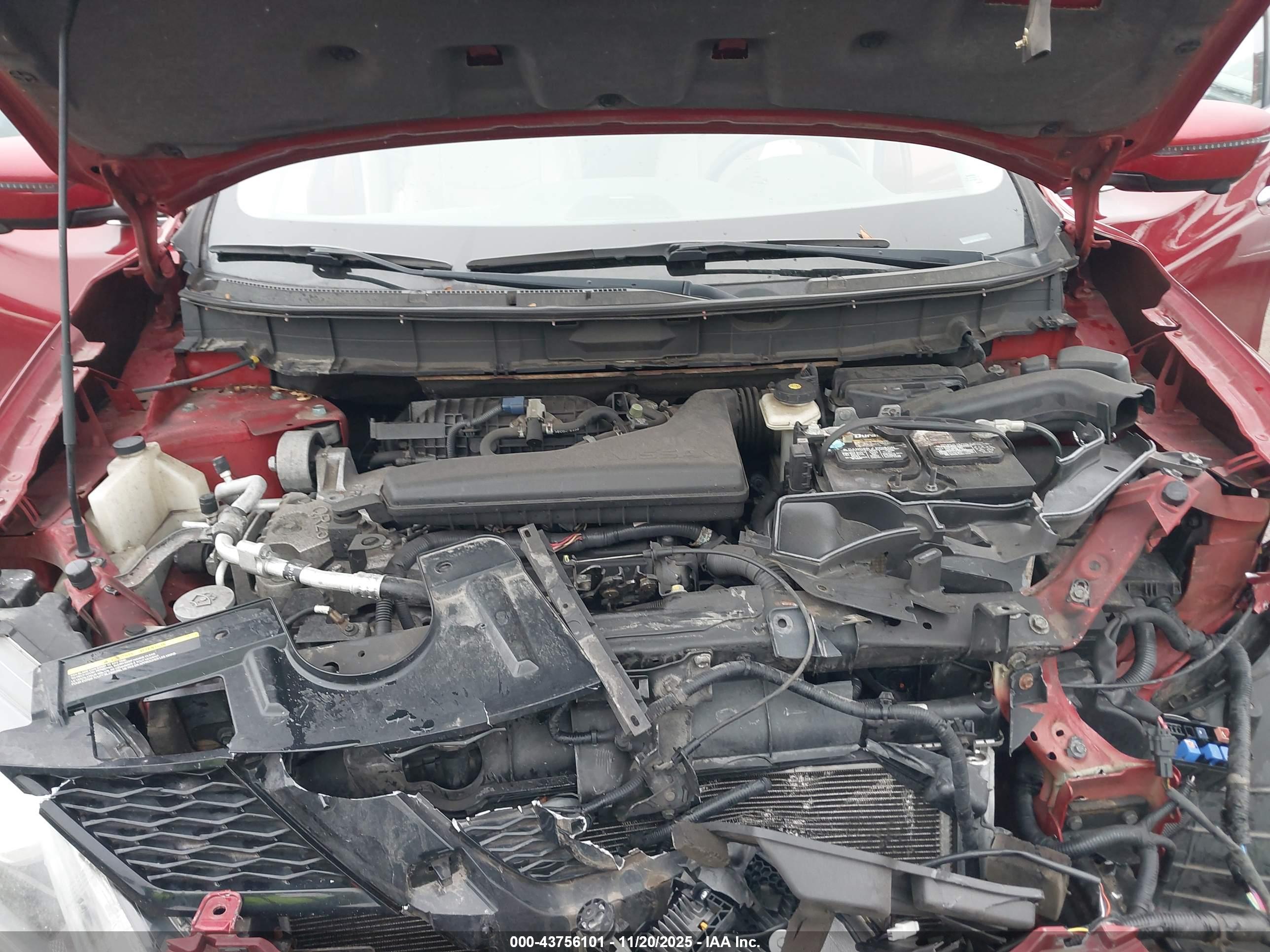 NISSAN ROGUE image 10