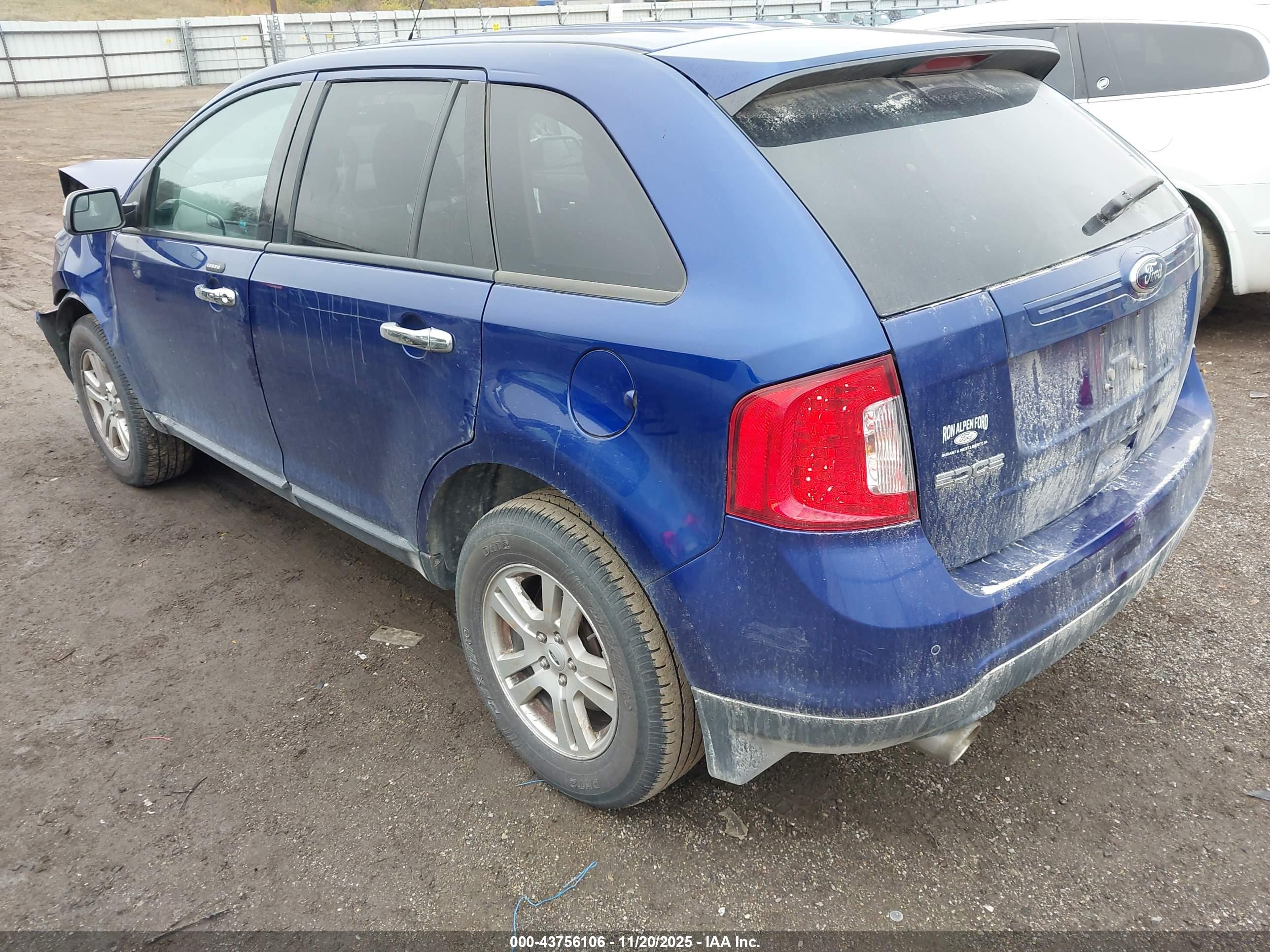 FORD EDGE image 3
