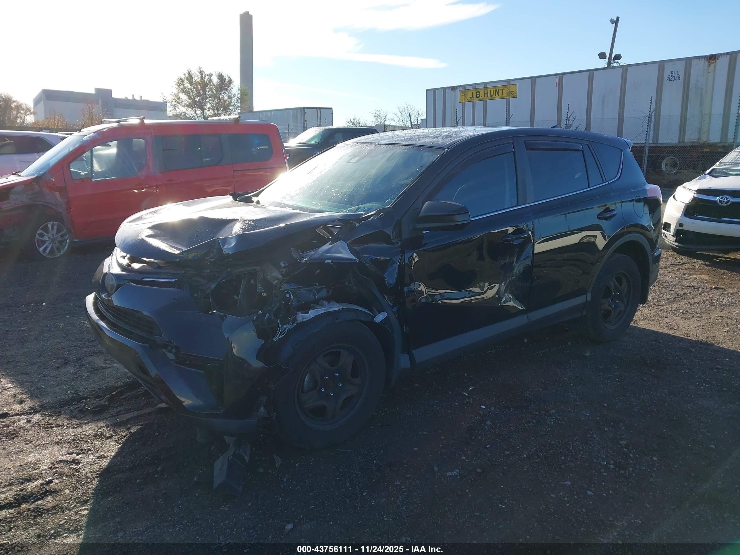 TOYOTA RAV4 image 2