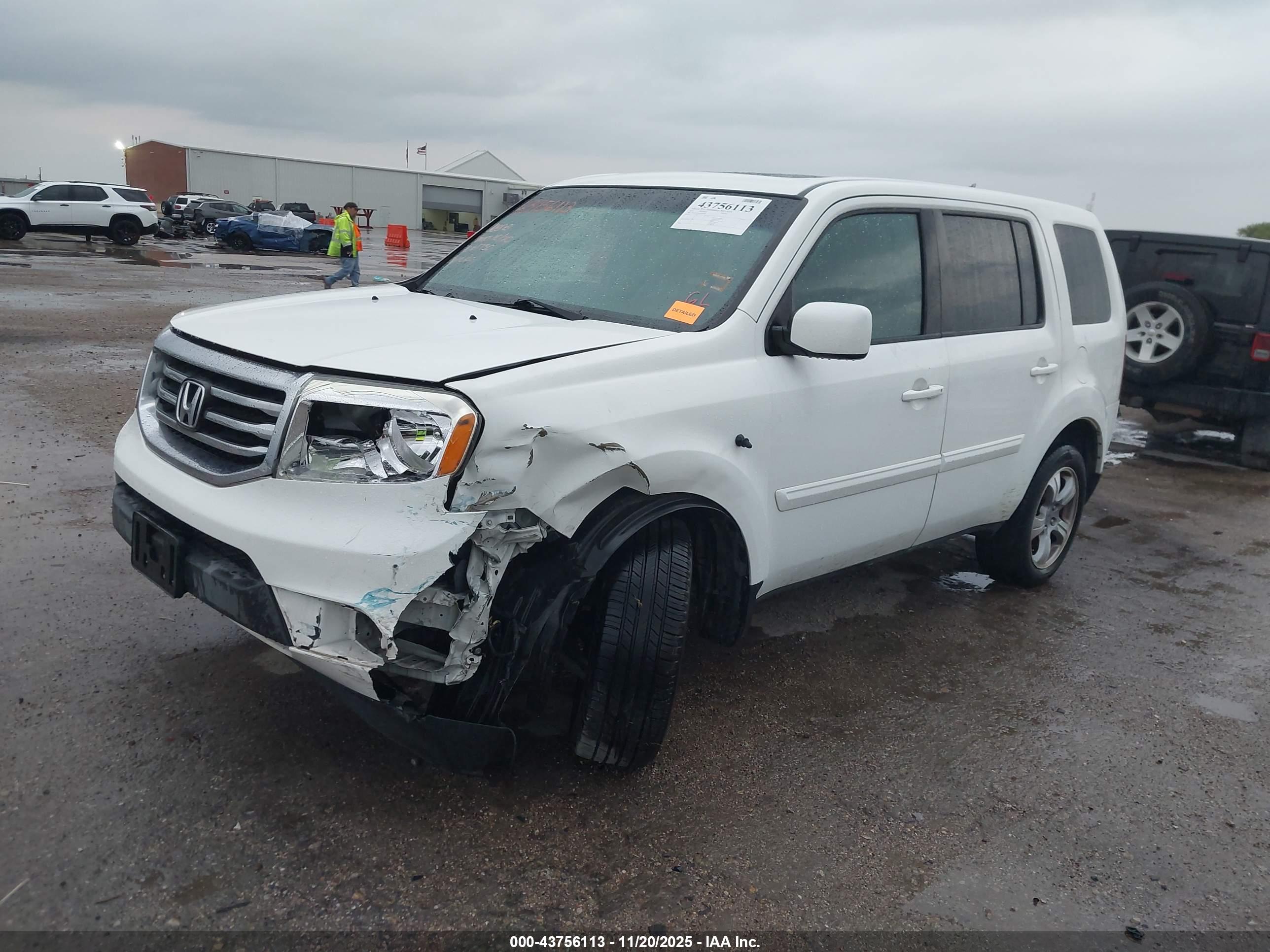 HONDA PILOT image 2
