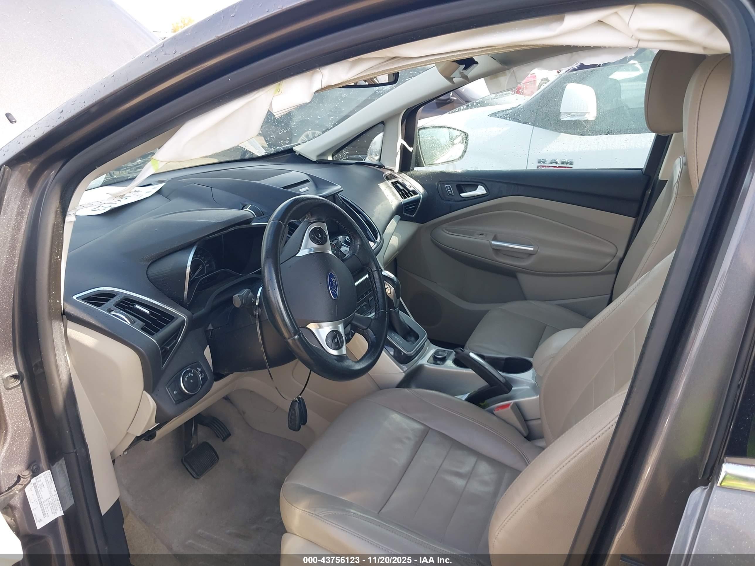 FORD C-MAX image 5