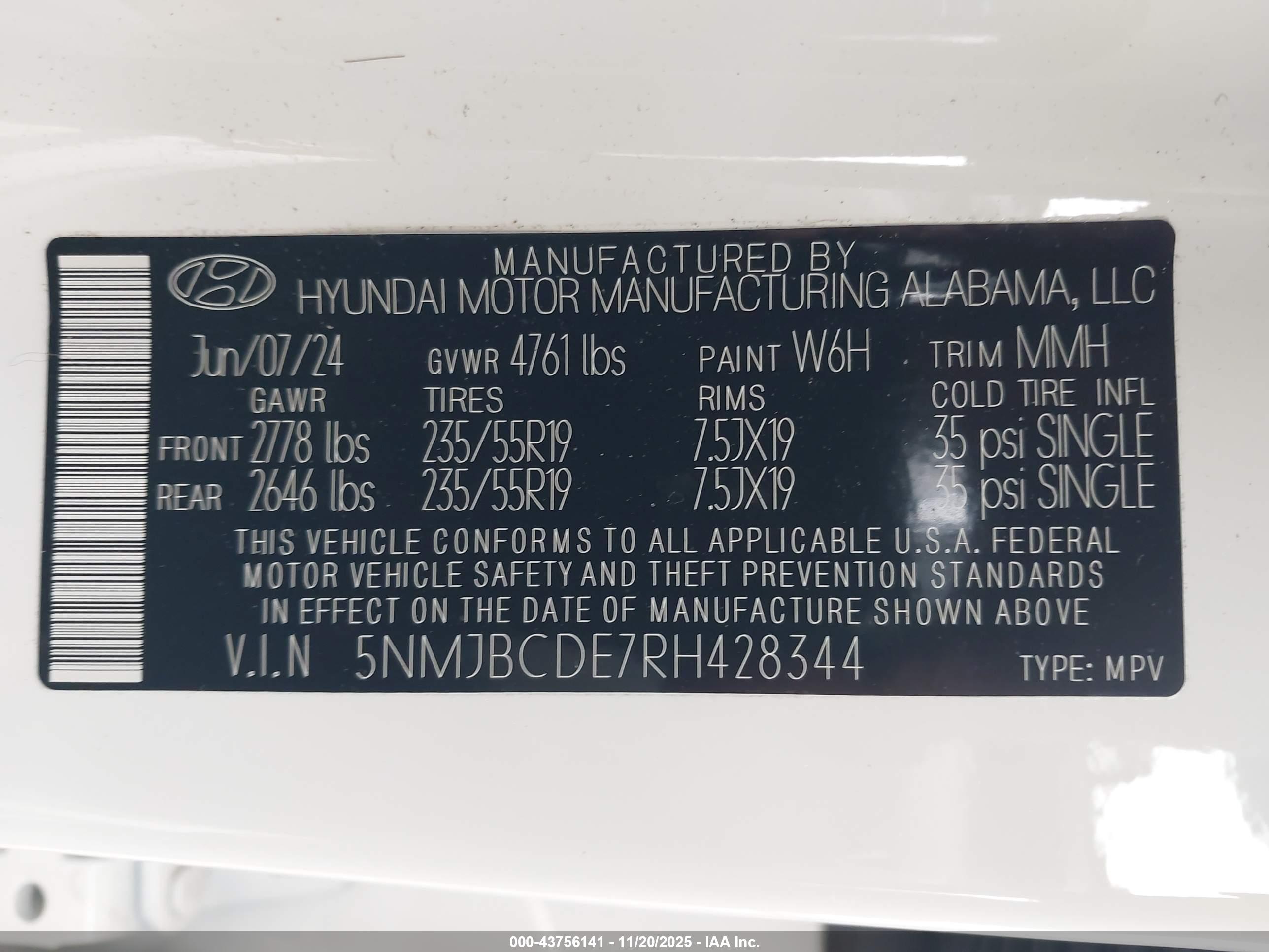 HYUNDAI TUCSON image 9