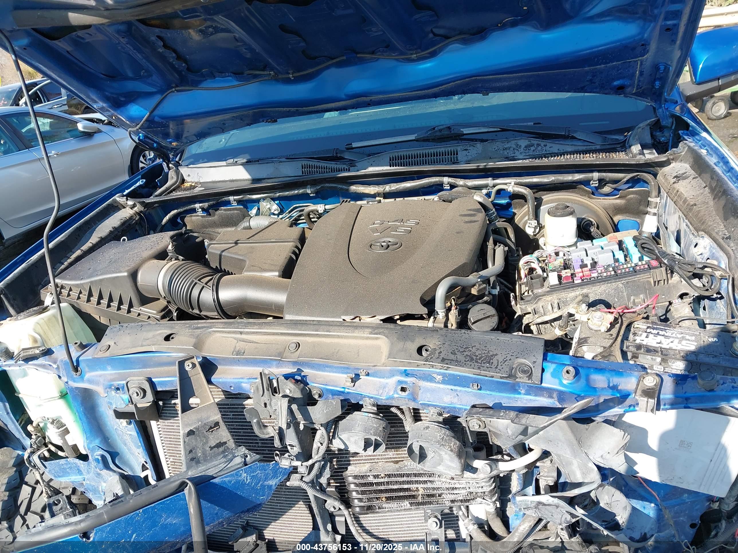 TOYOTA TACOMA image 10