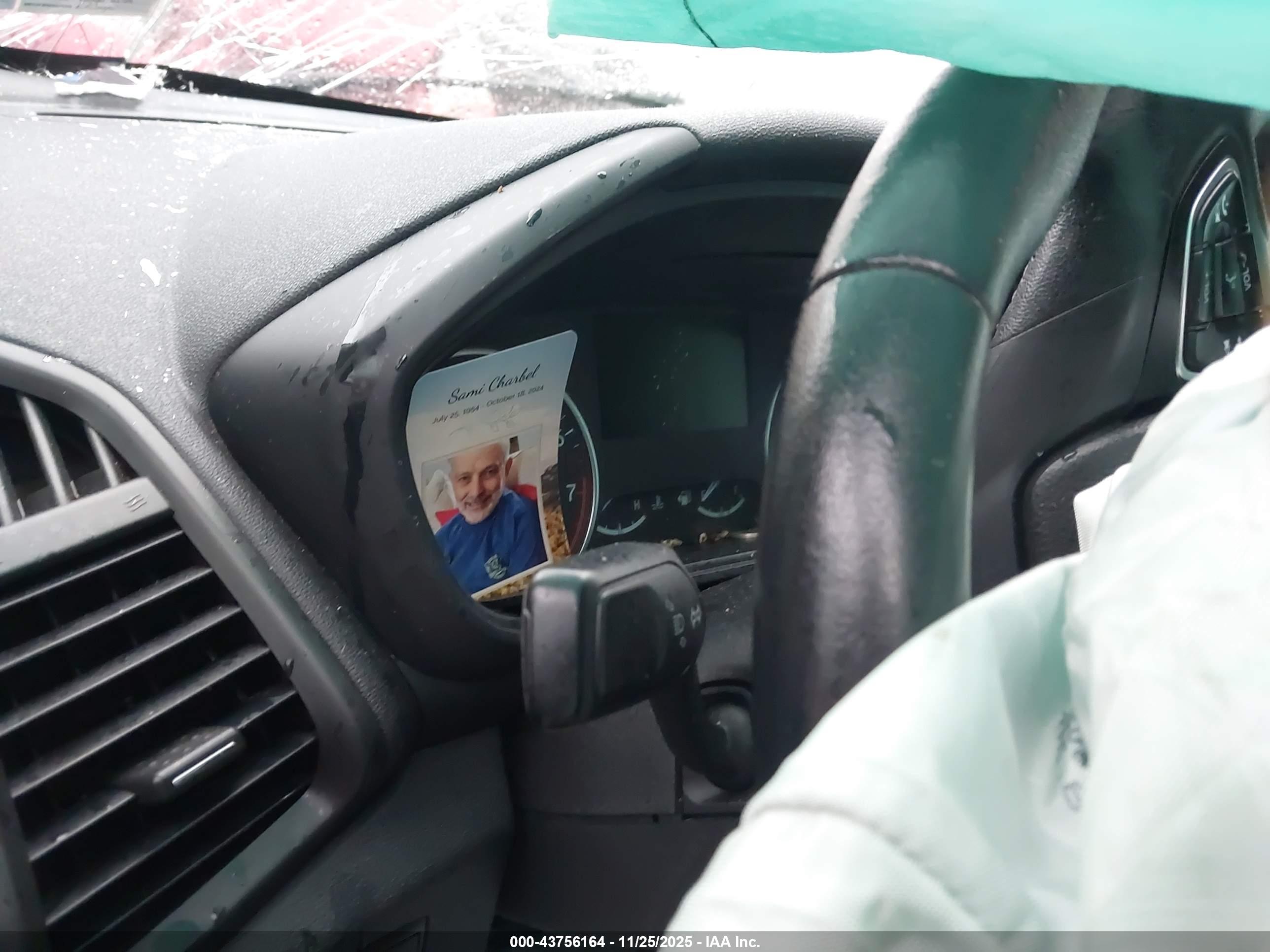 FORD ECOSPORT image 7