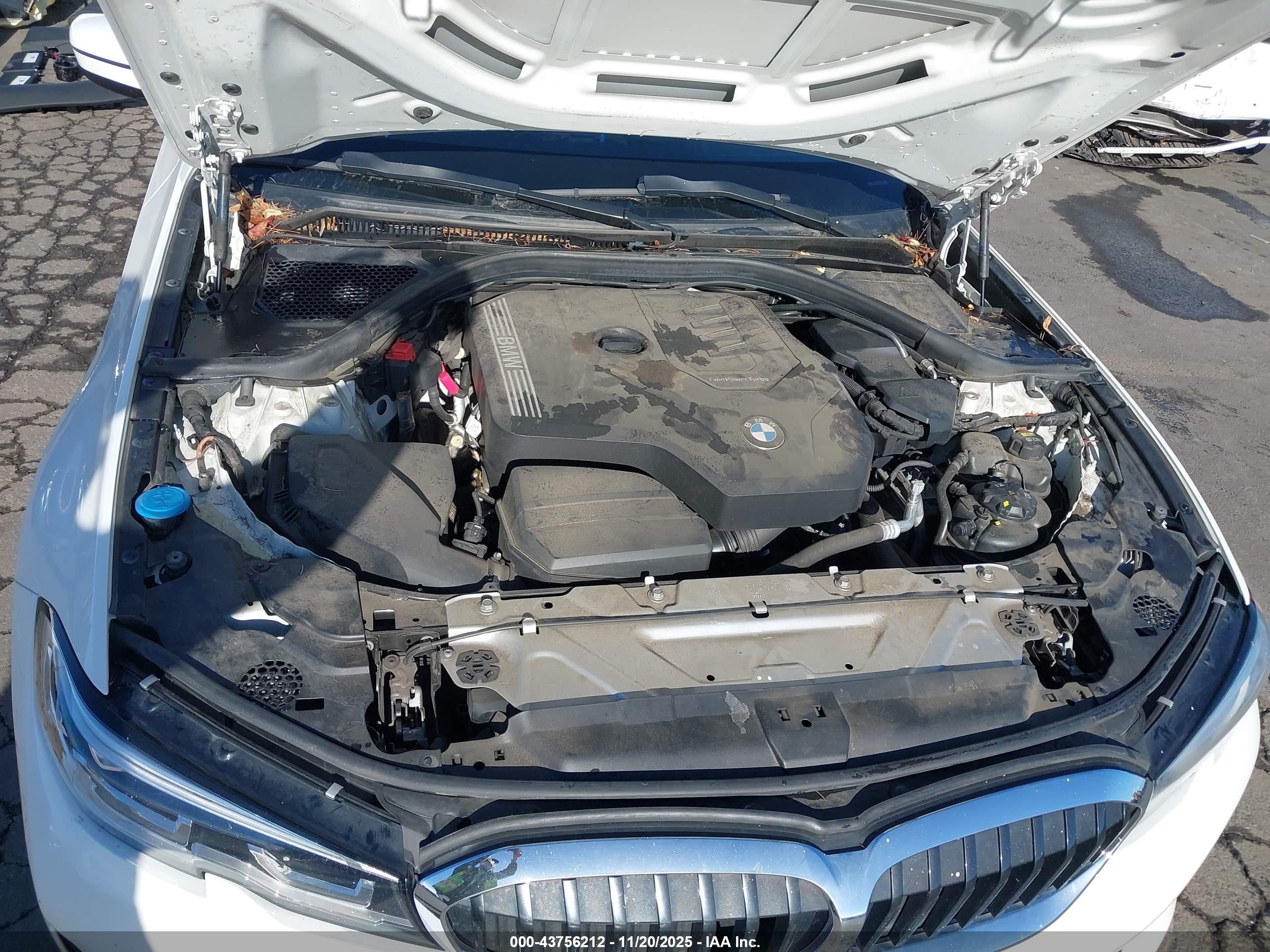 BMW 330I image 10