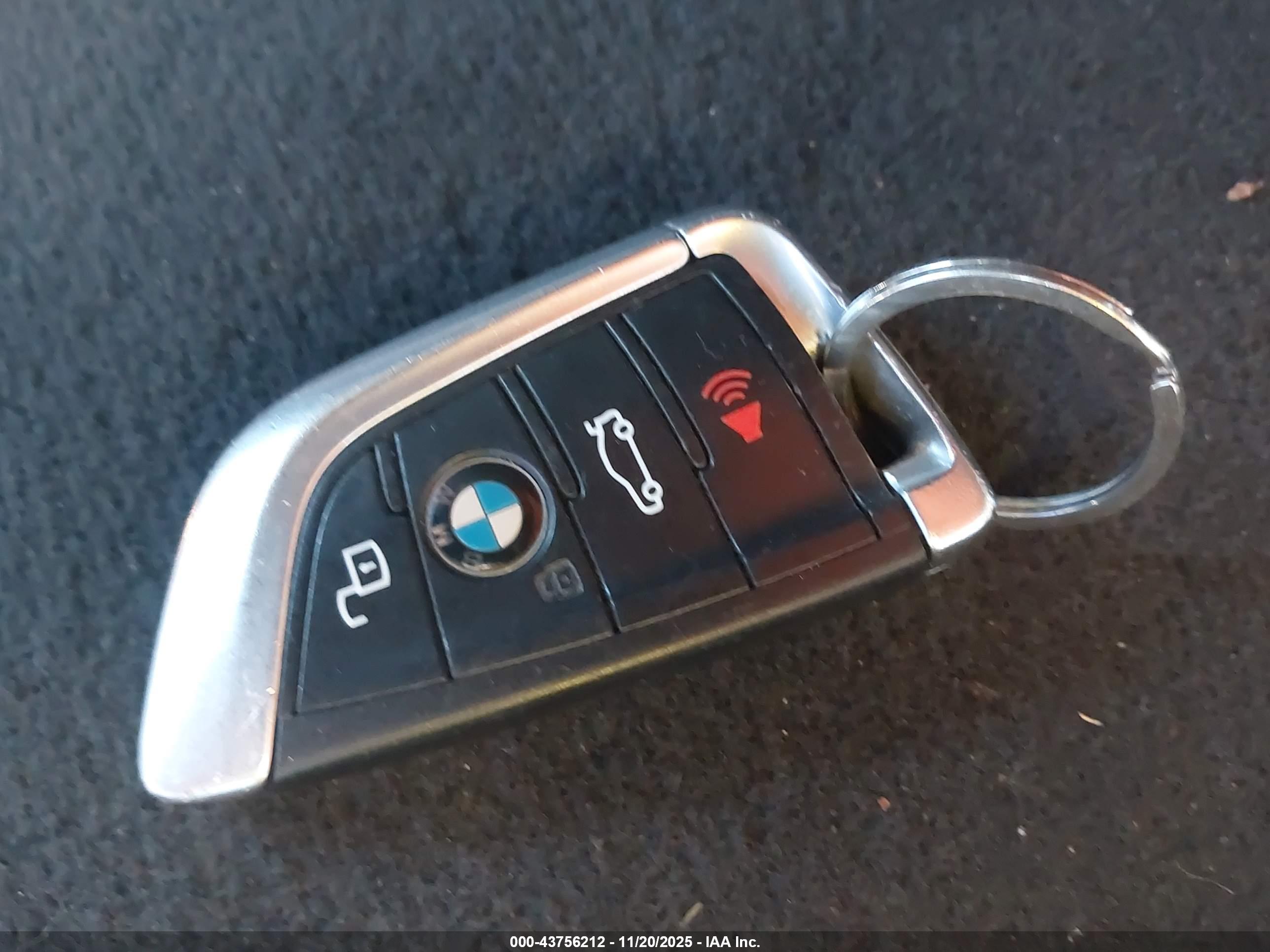 BMW 330I image 11