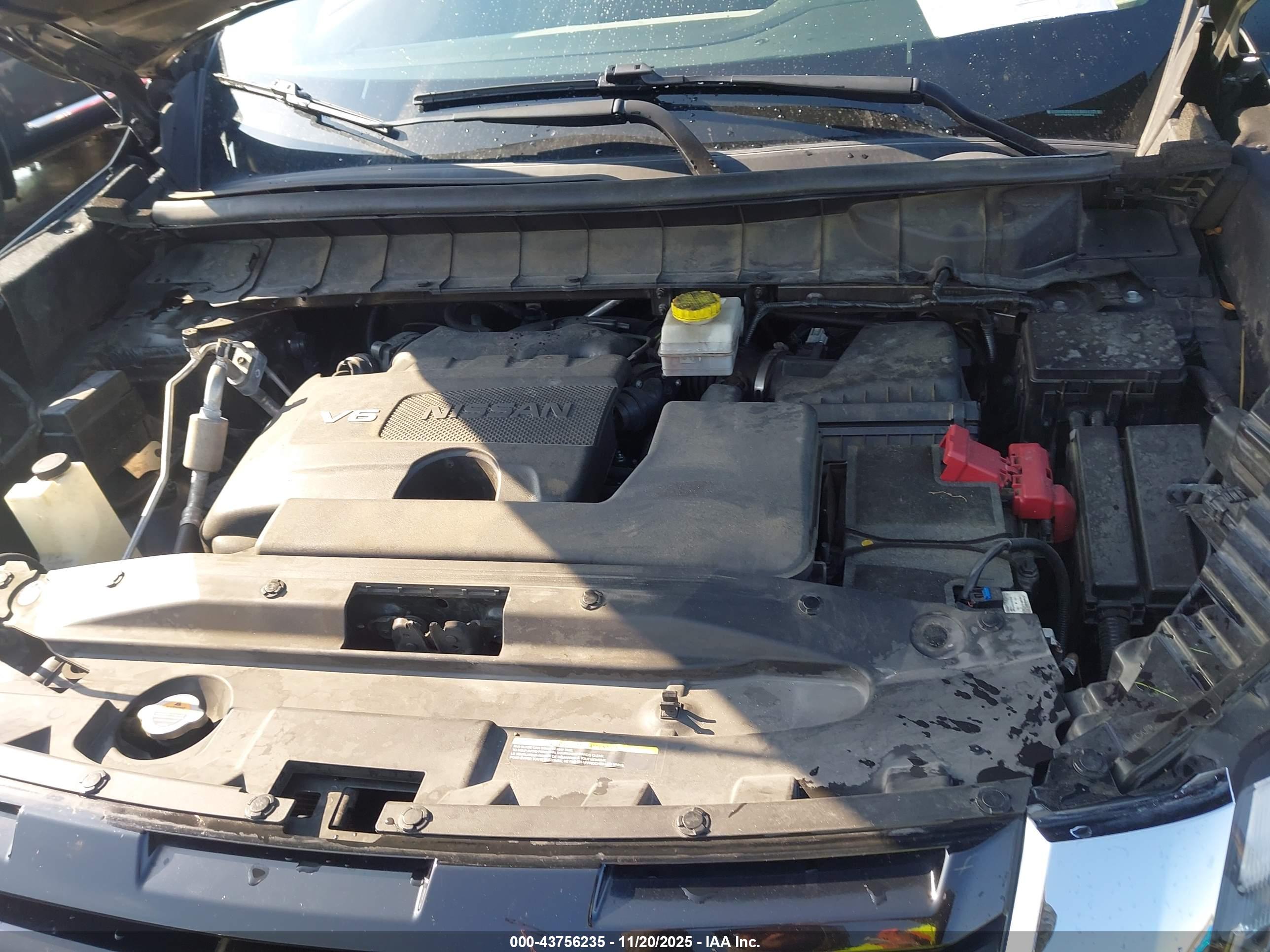 NISSAN PATHFINDER image 10