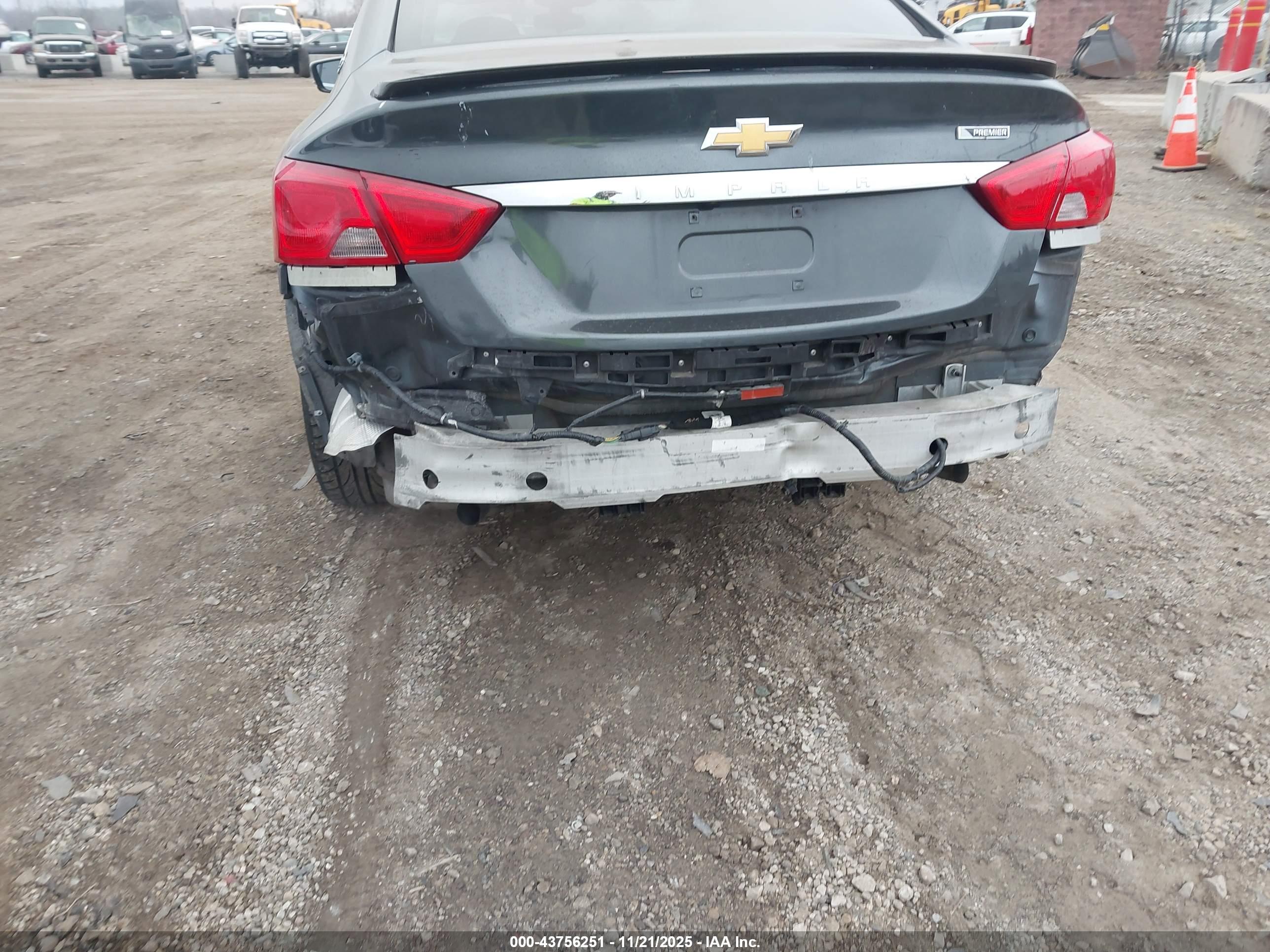 CHEVROLET IMPALA image 6