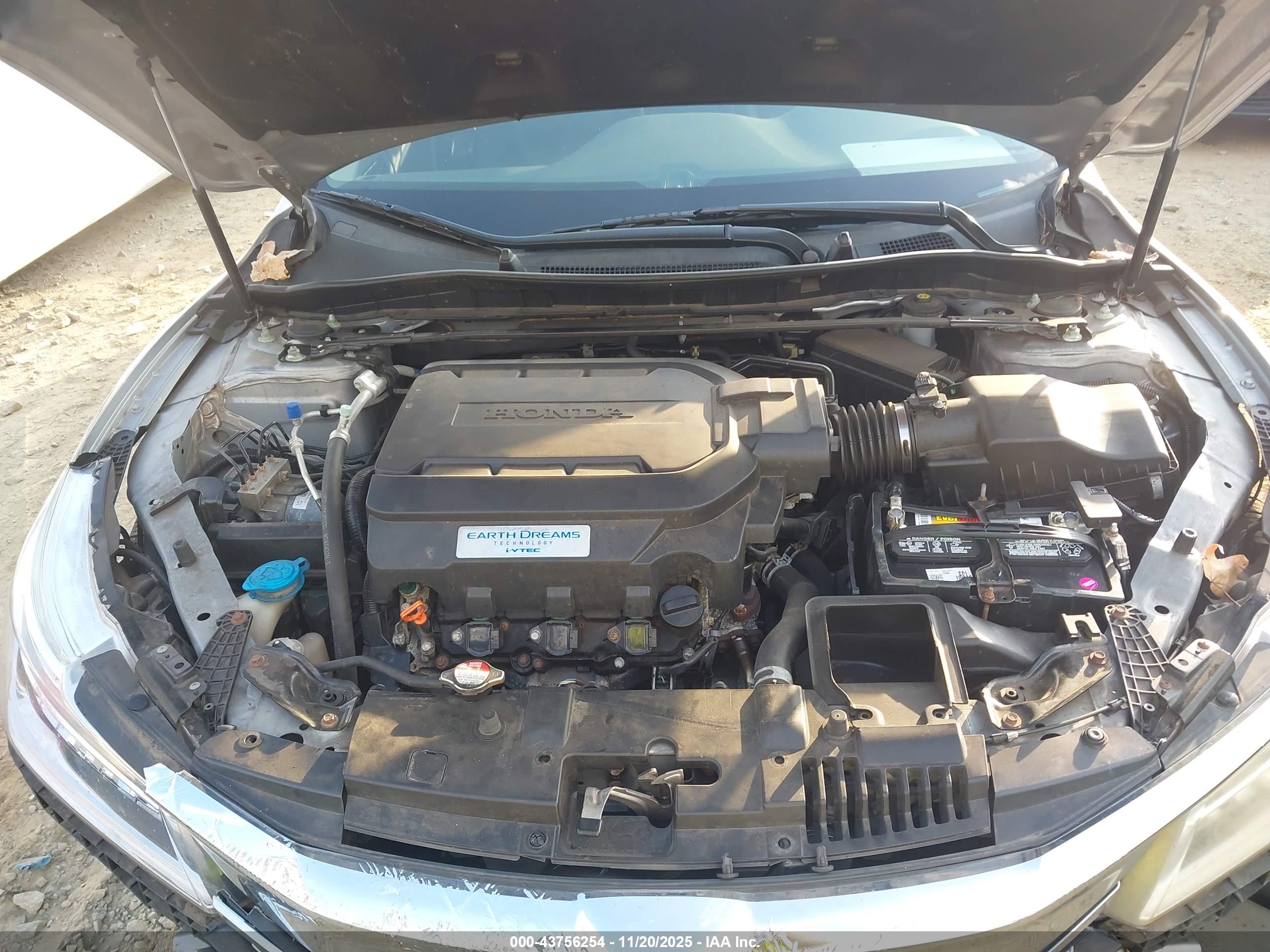 HONDA ACCORD image 10