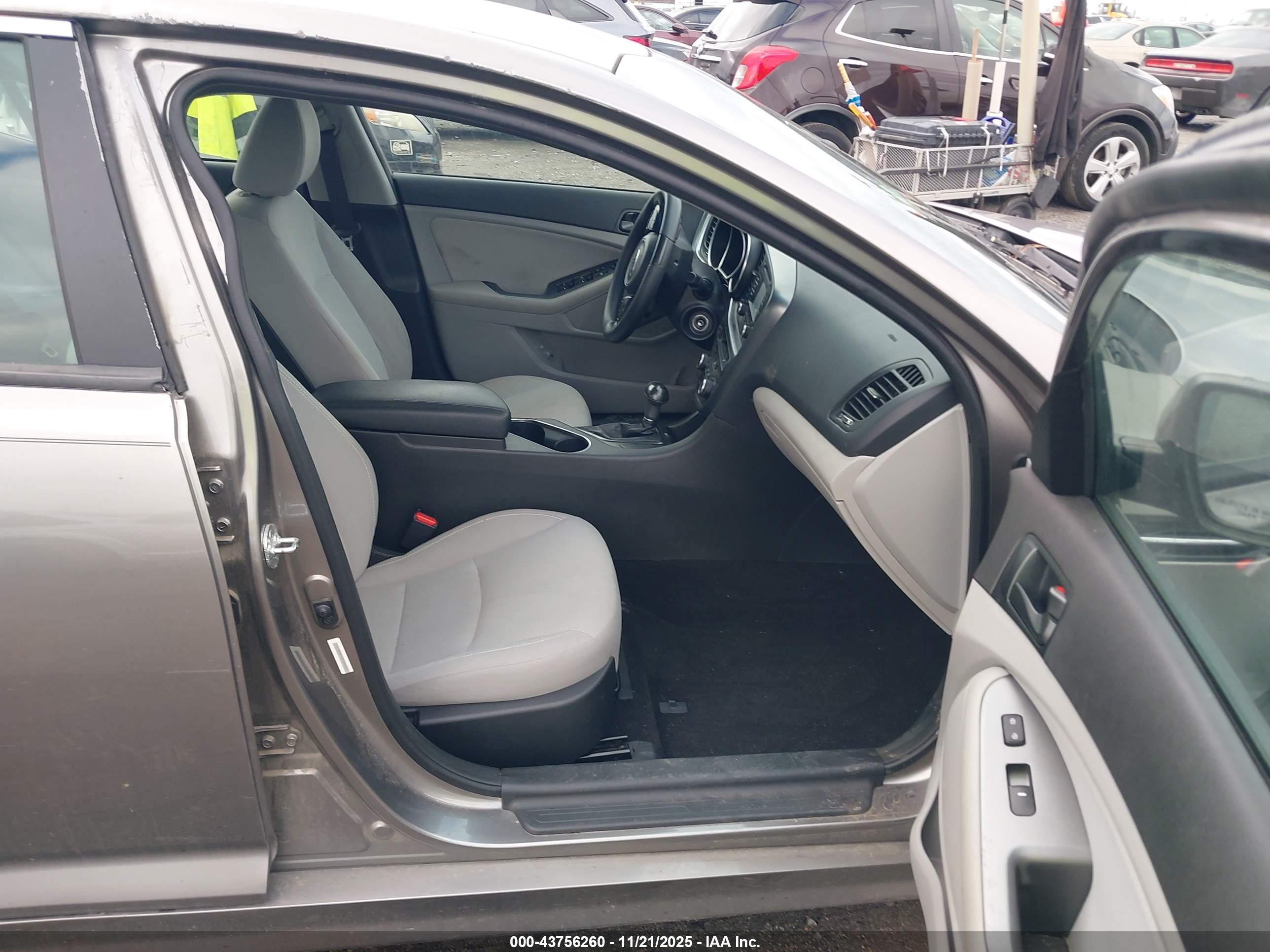KIA OPTIMA image 5
