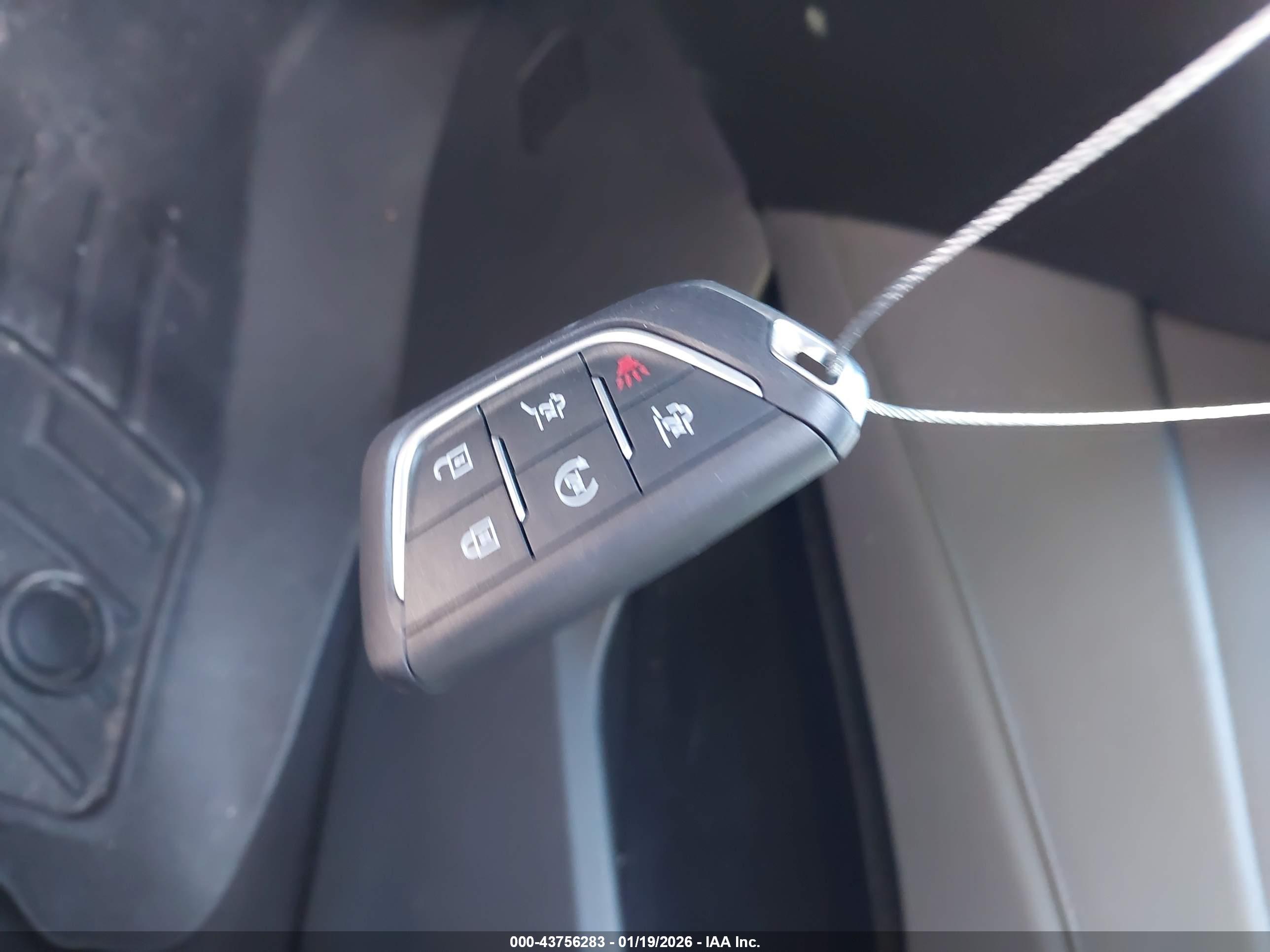 CADILLAC ESCALADE image 11