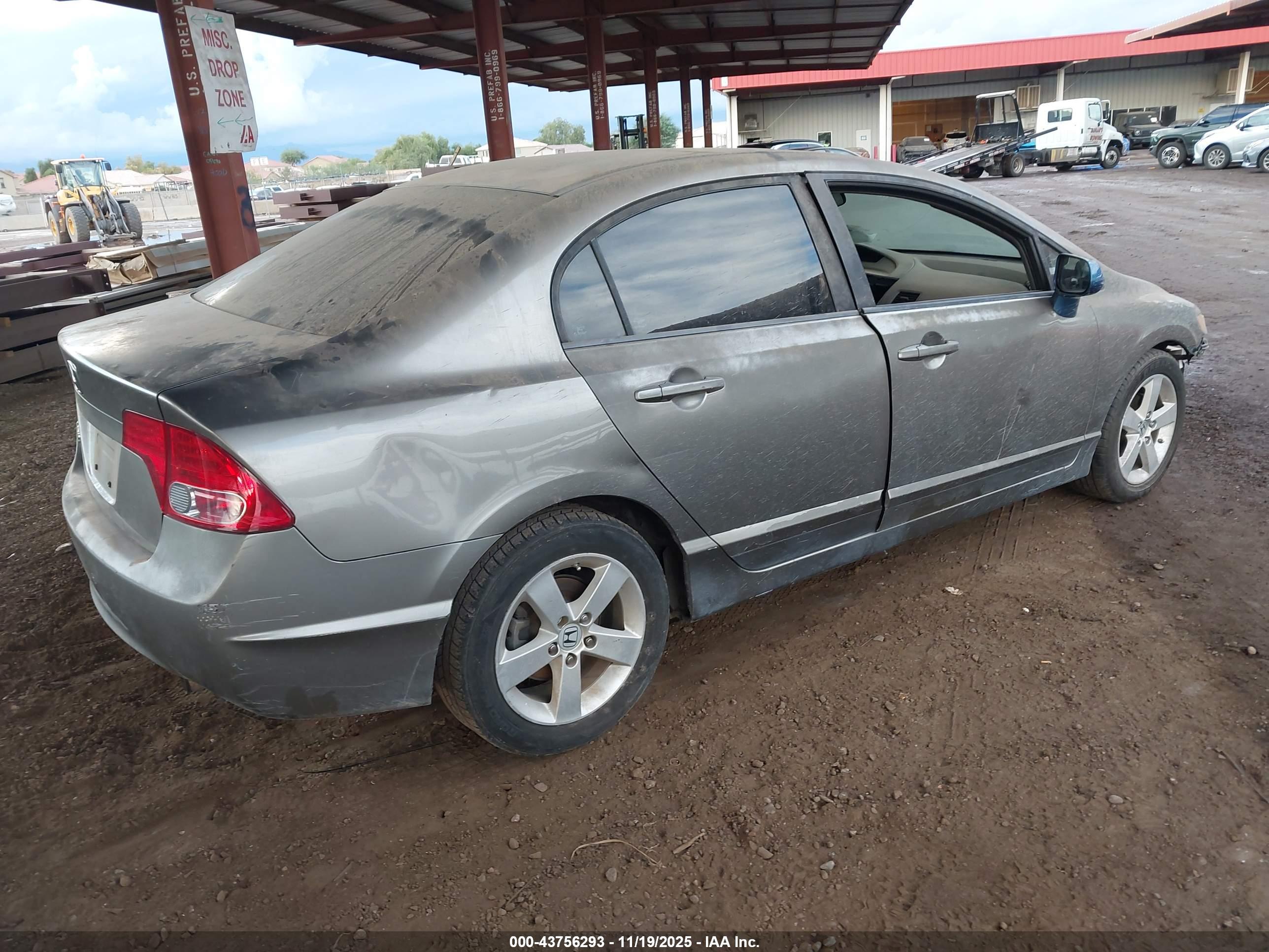 HONDA CIVIC image 4
