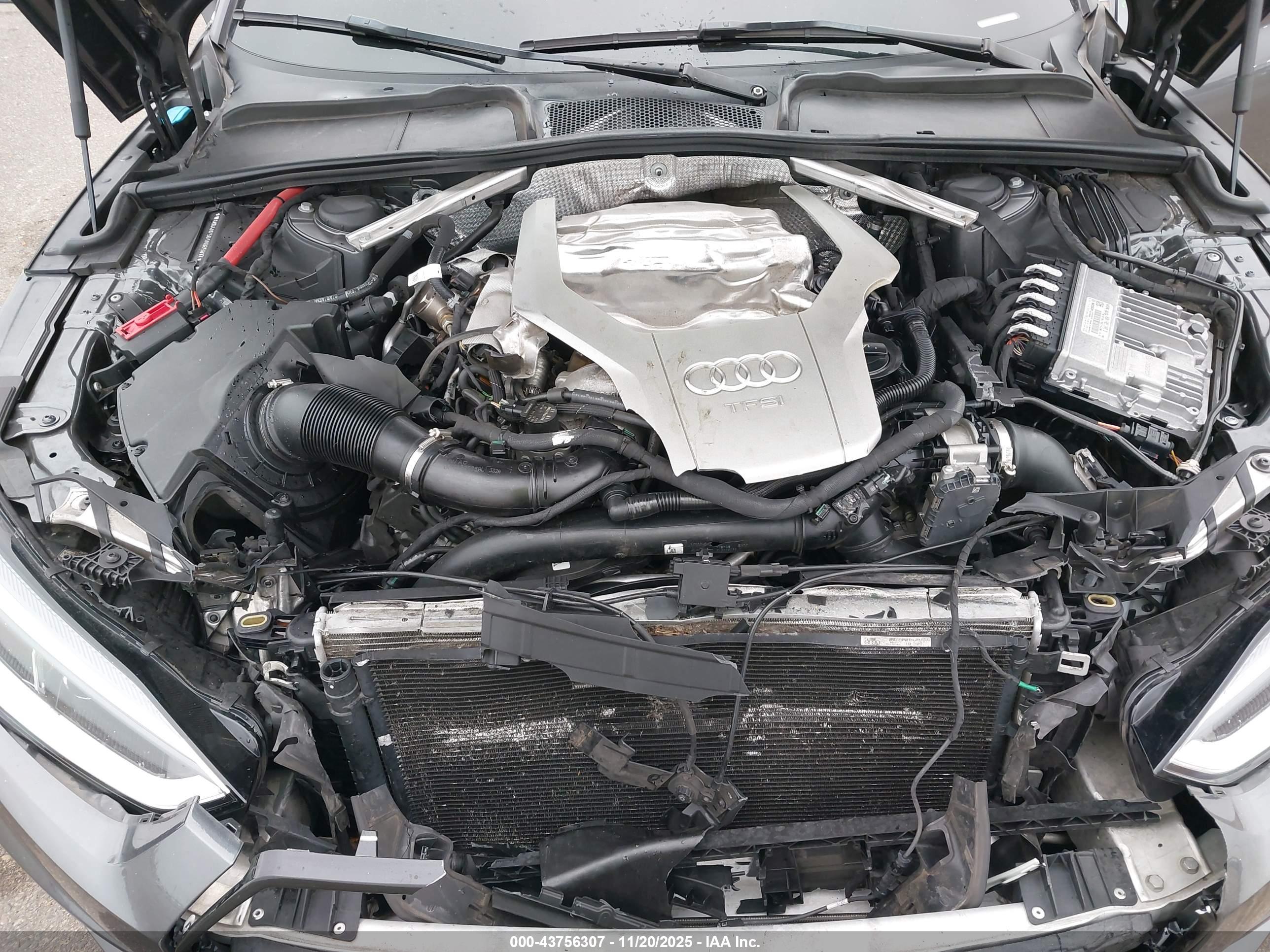 AUDI S5 image 10