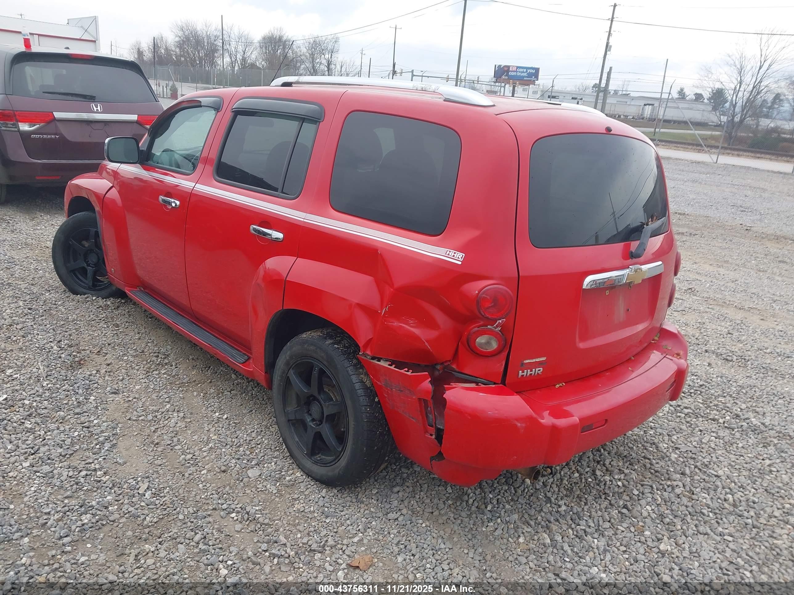 CHEVROLET HHR image 3