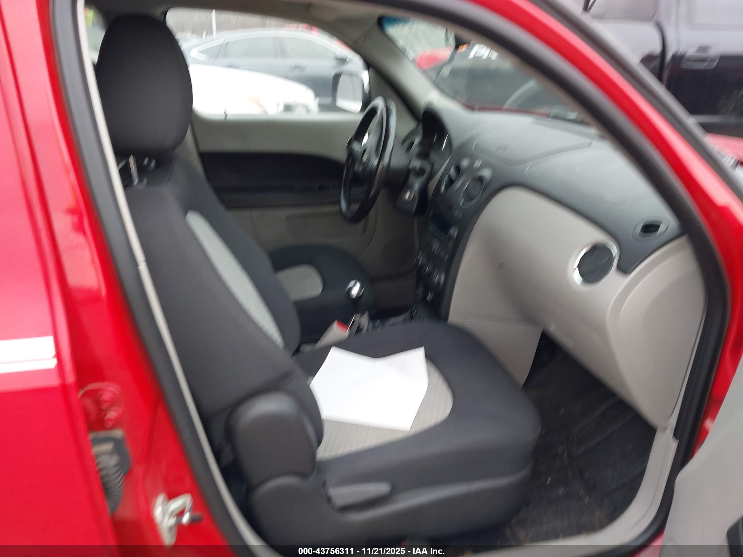 CHEVROLET HHR image 5